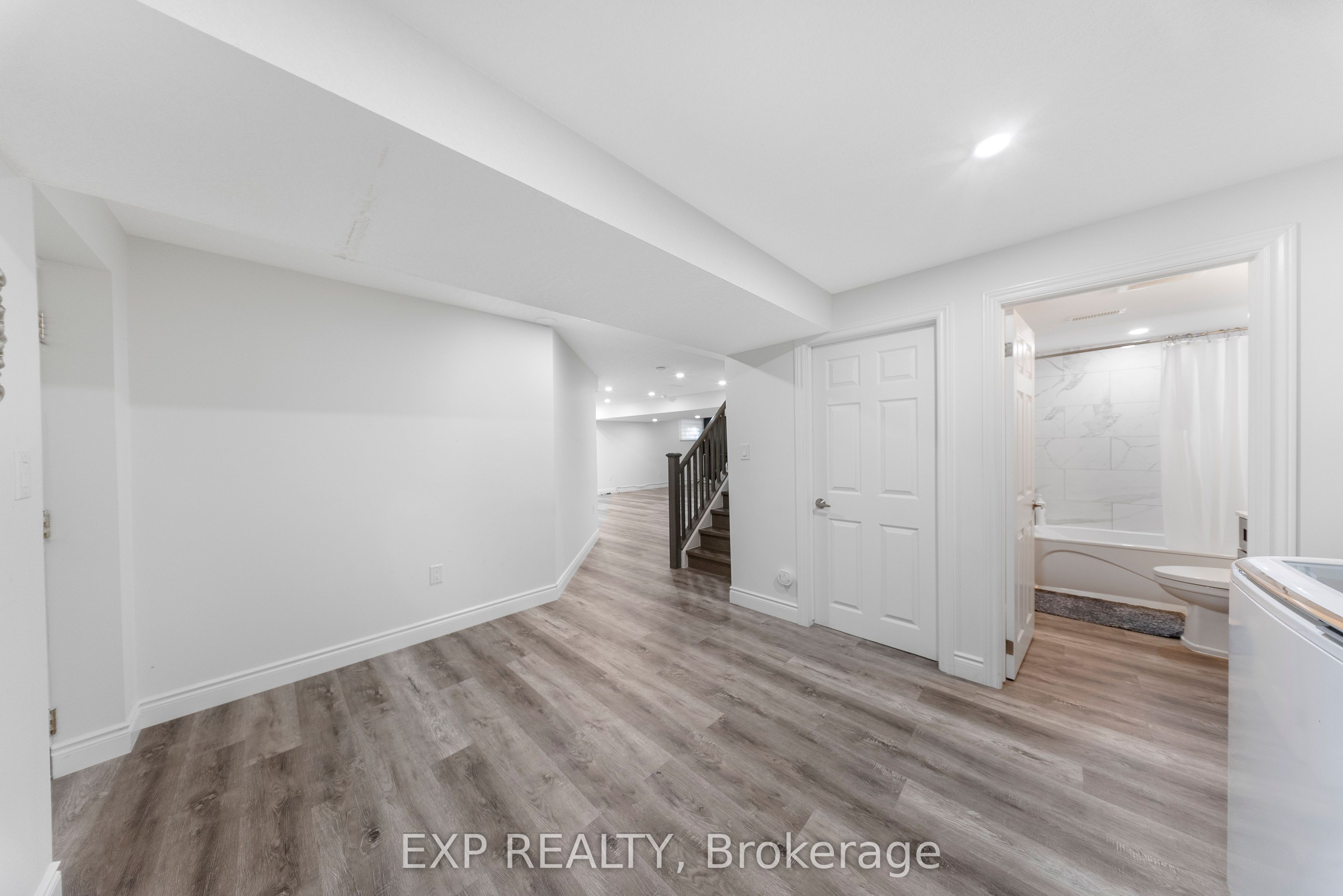 577 Waterton Drive Property Photo 42