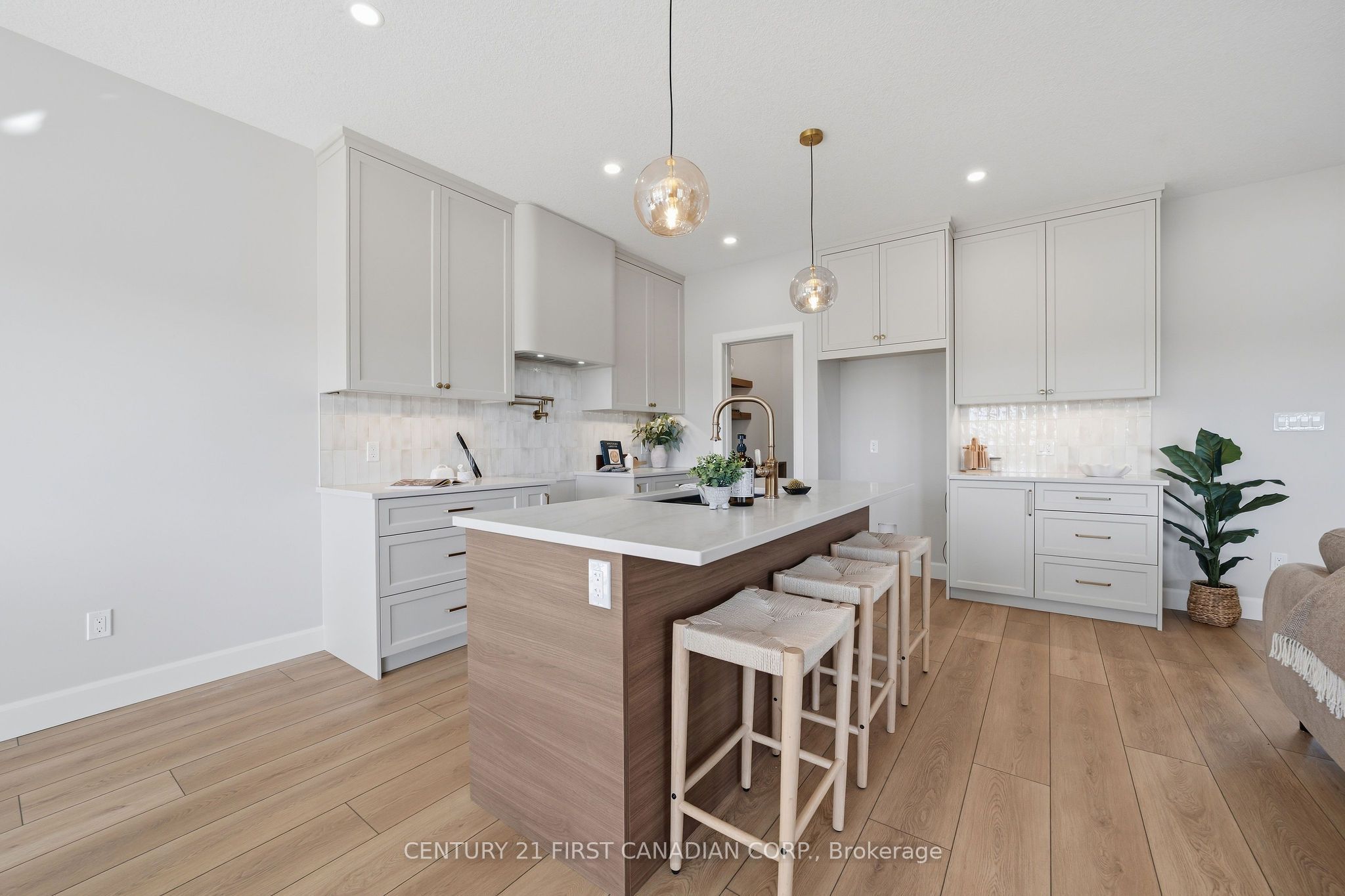 132 Addison Avenue Property Photo 16