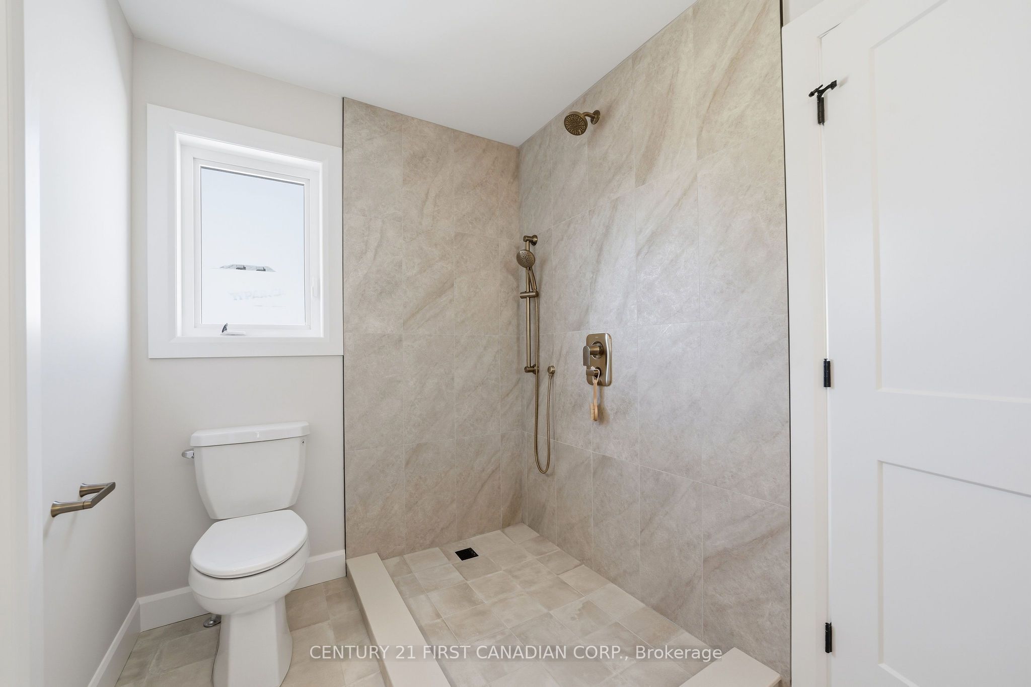132 Addison Avenue Property Photo 25