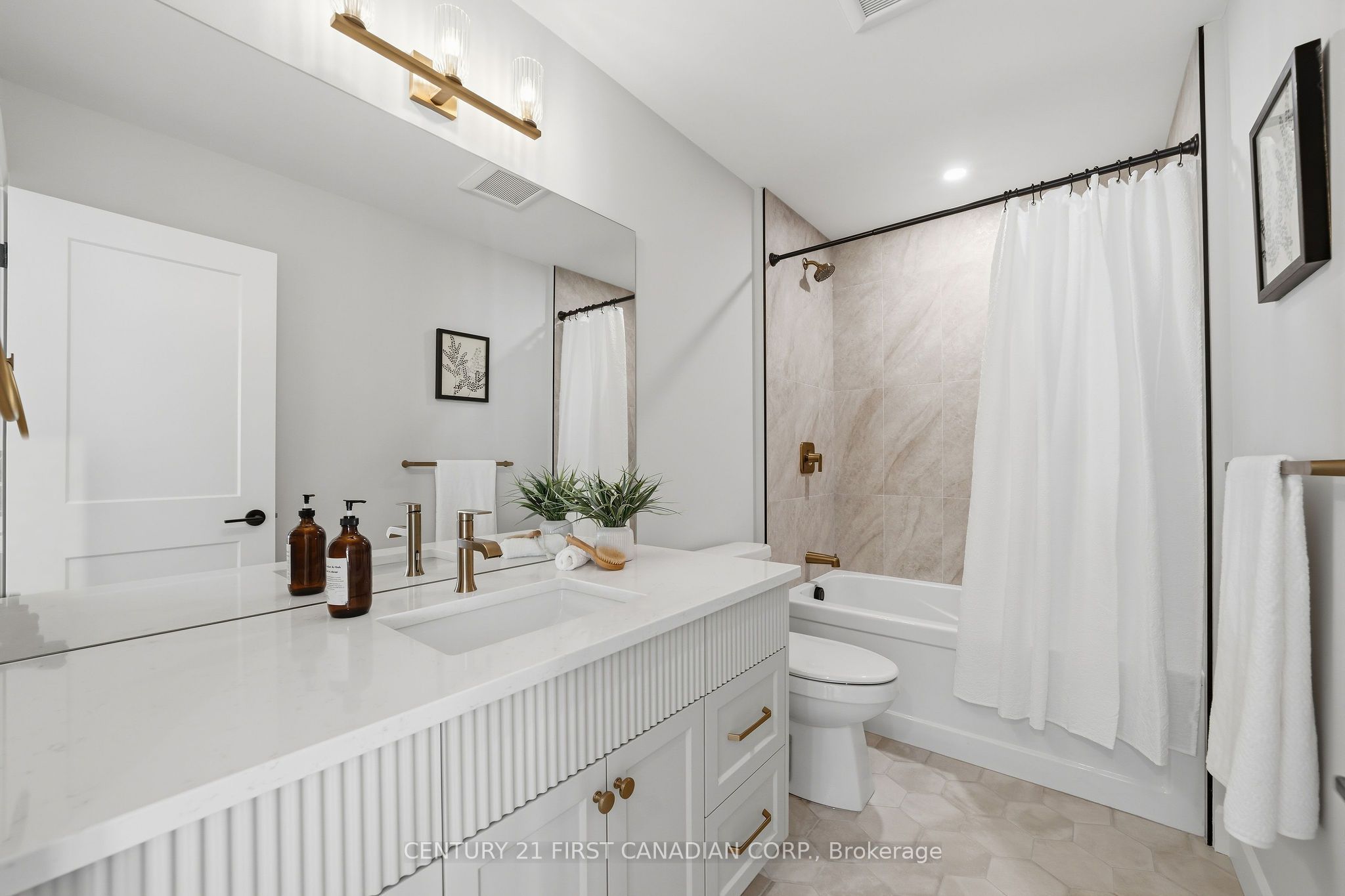 132 Addison Avenue Property Photo 30