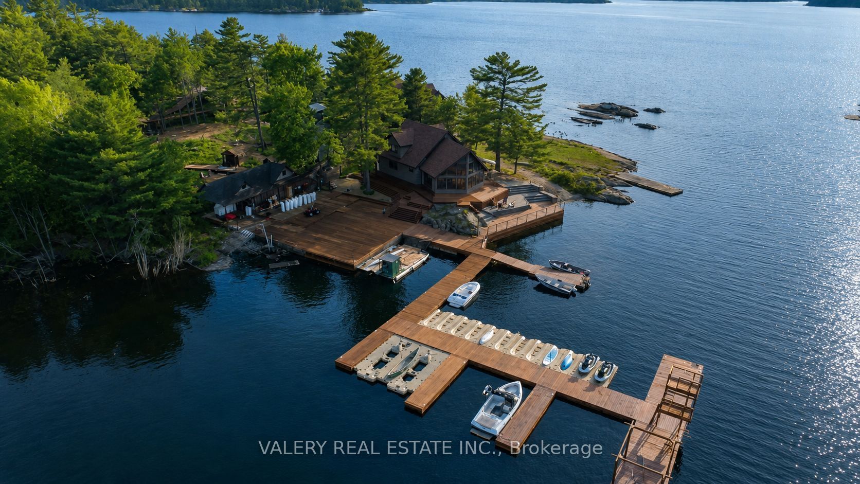 20 Harrison Island Property Photo 7