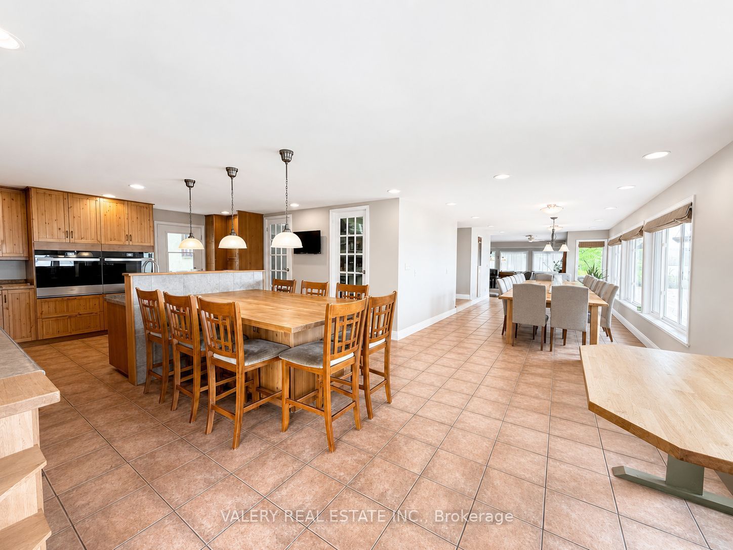 20 Harrison Island Property Photo 13