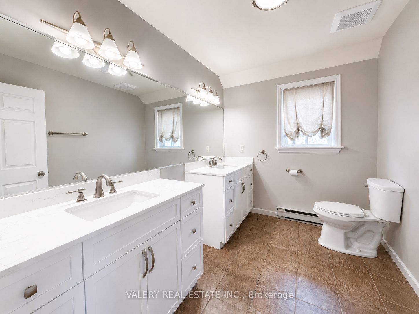 20 Harrison Island Property Photo 18