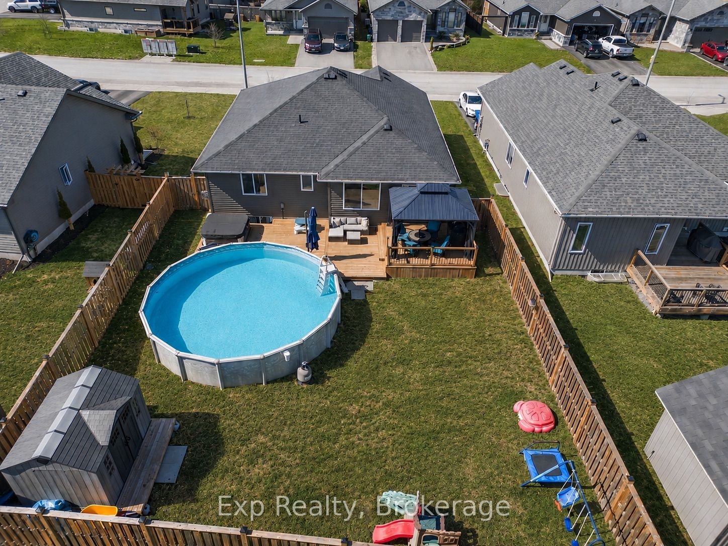 47 Birchmount Street Property Photo 2