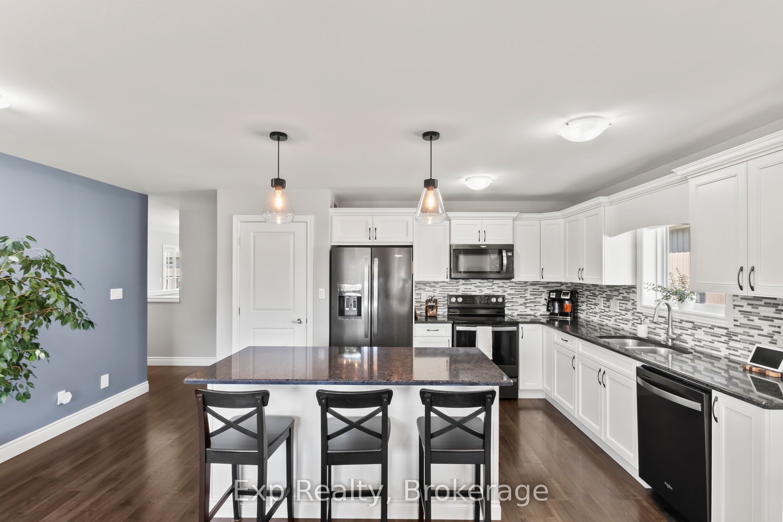 47 Birchmount Street Property Photo 8