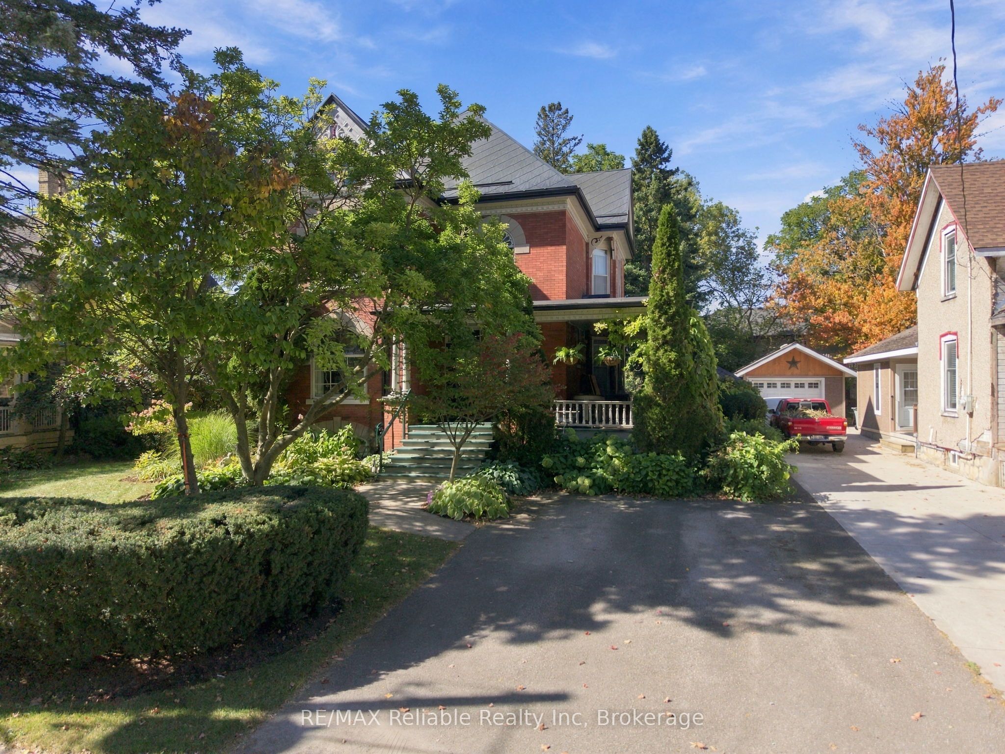 19 Sparling Street Property Photo 1