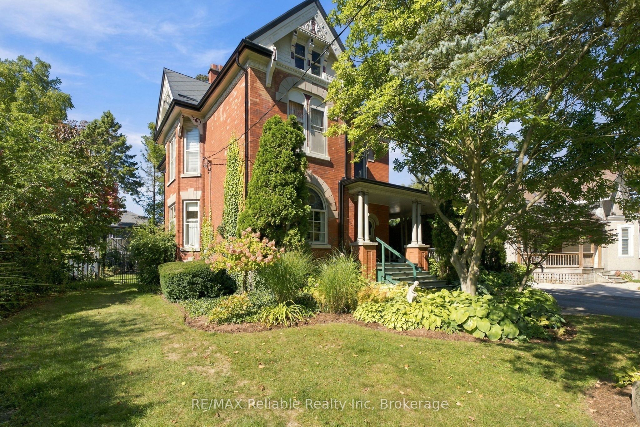 19 Sparling Street Property Photo 2