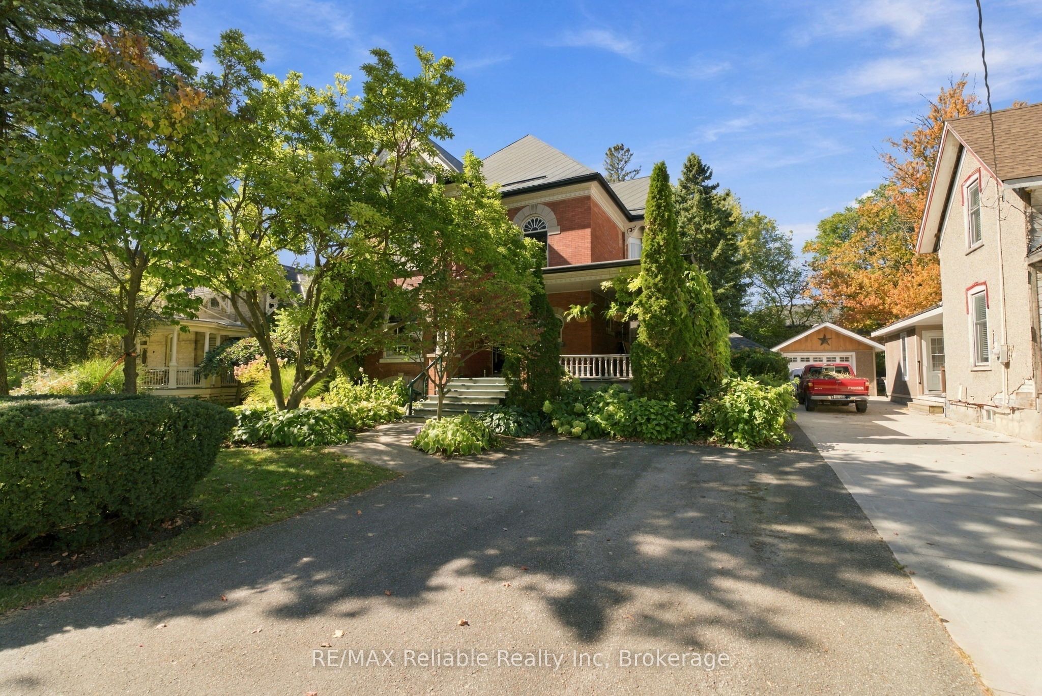 19 Sparling Street Property Photo 3