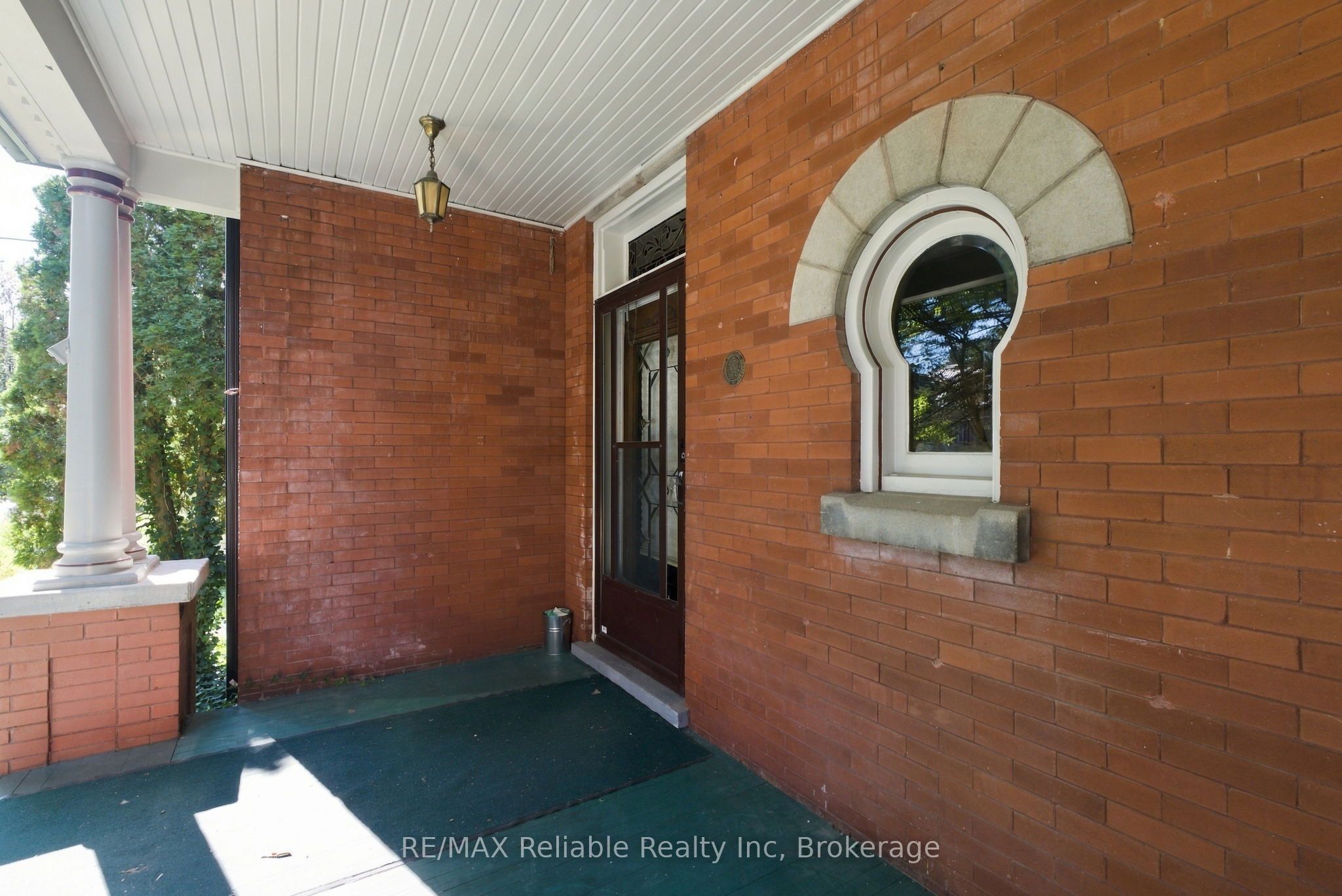 19 Sparling Street Property Photo 9