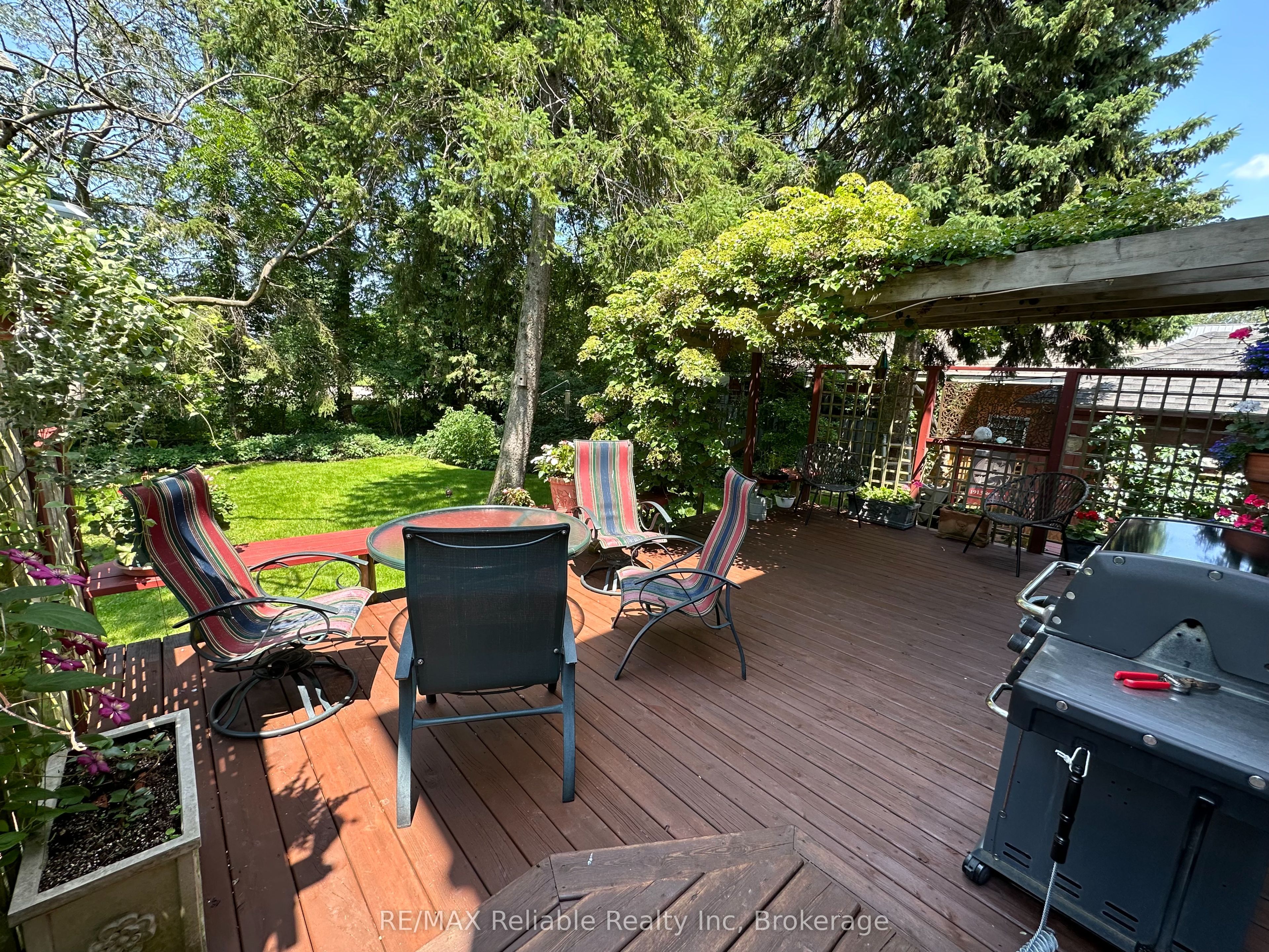19 Sparling Street Property Photo 15