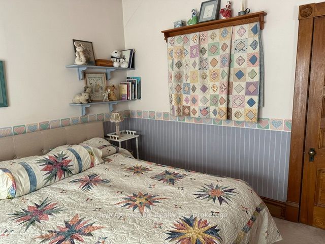 19 Sparling Street Property Photo 25