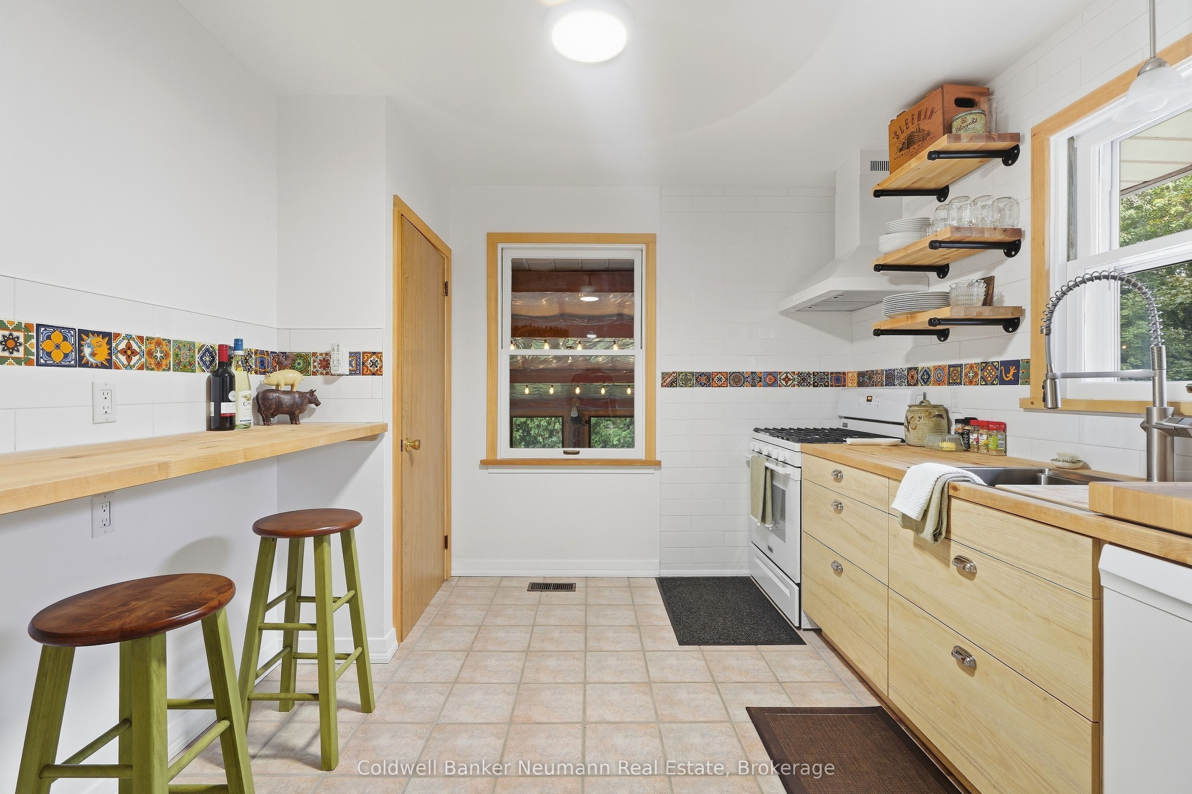82 Knightswood Boulevard Property Photo 11