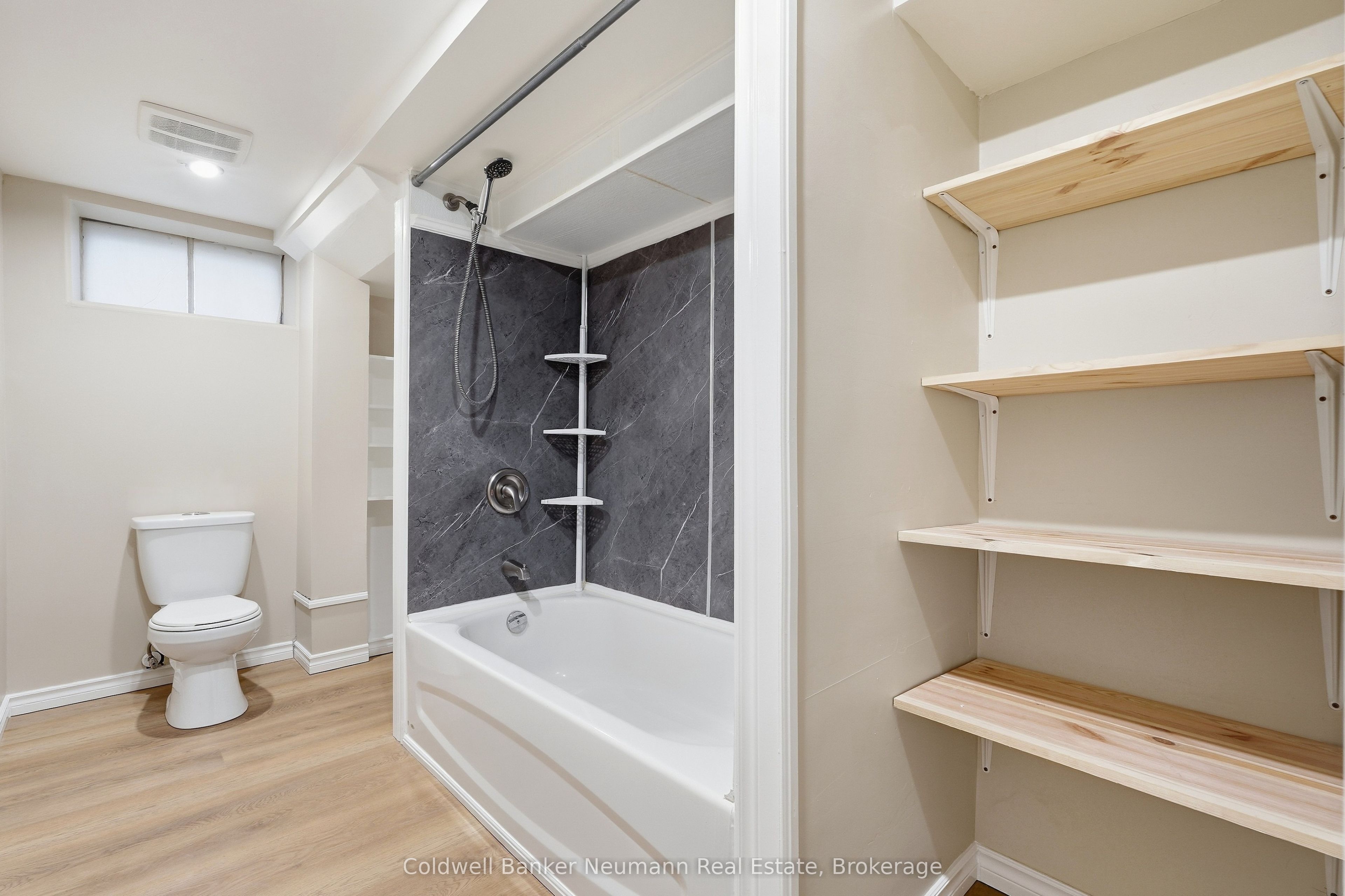 82 Knightswood Boulevard Property Photo 22