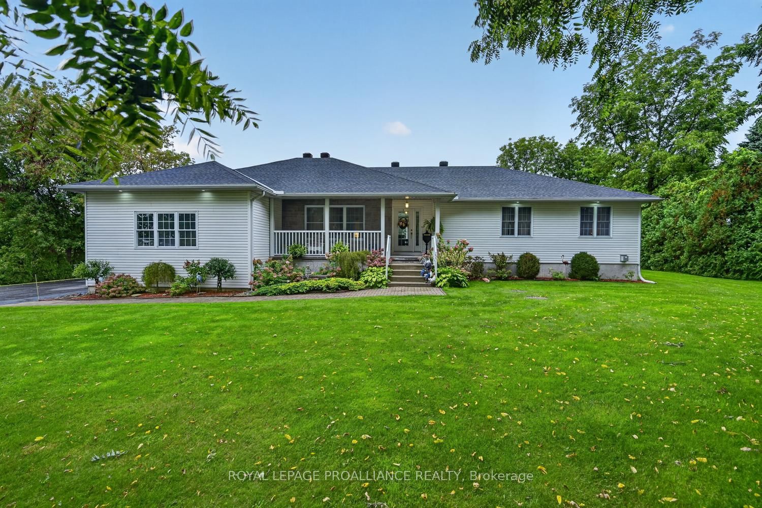 1294 County Rd 2 Road E Property Photo 1