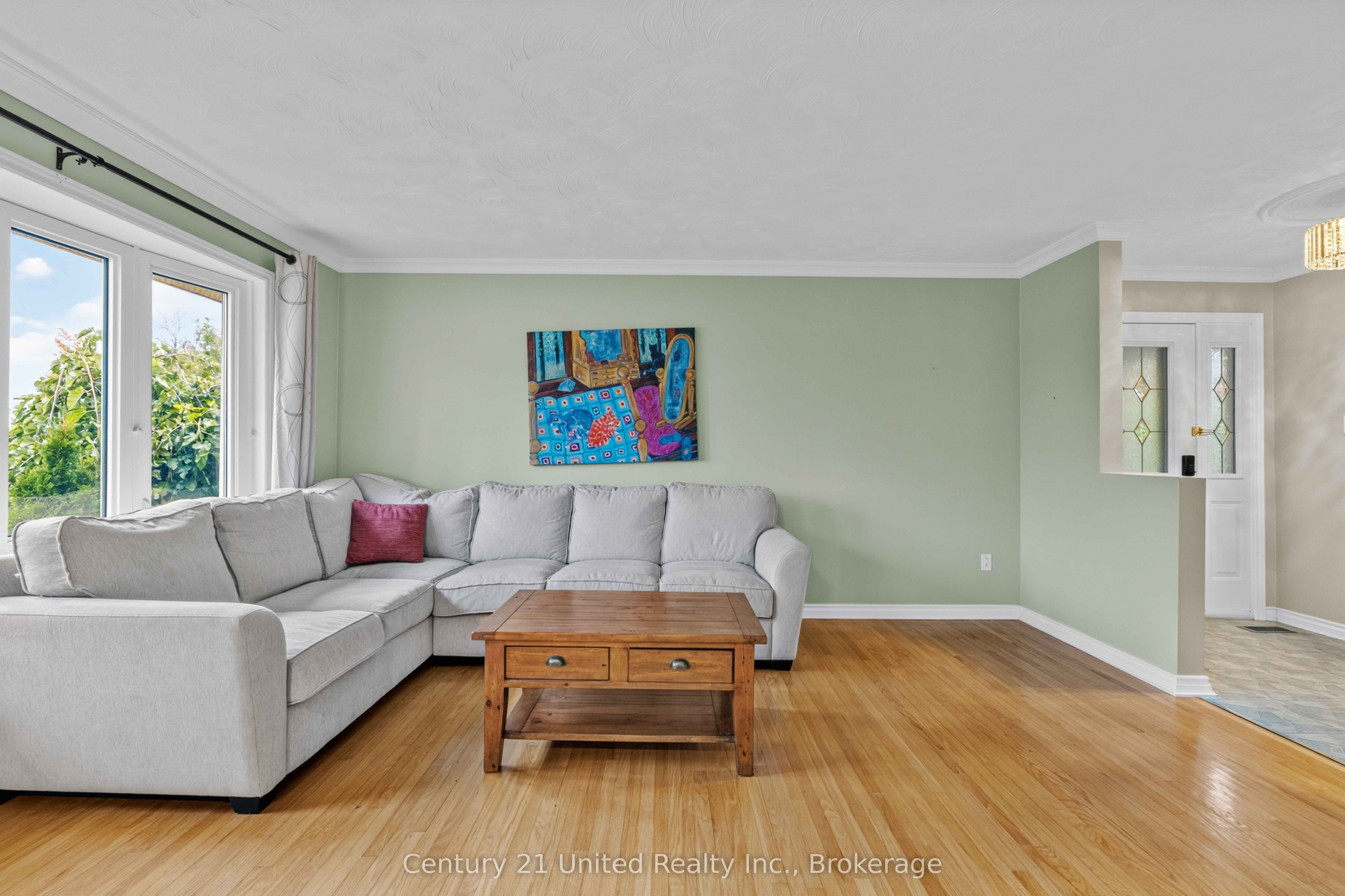 1203 Royal Drive Property Photo 7