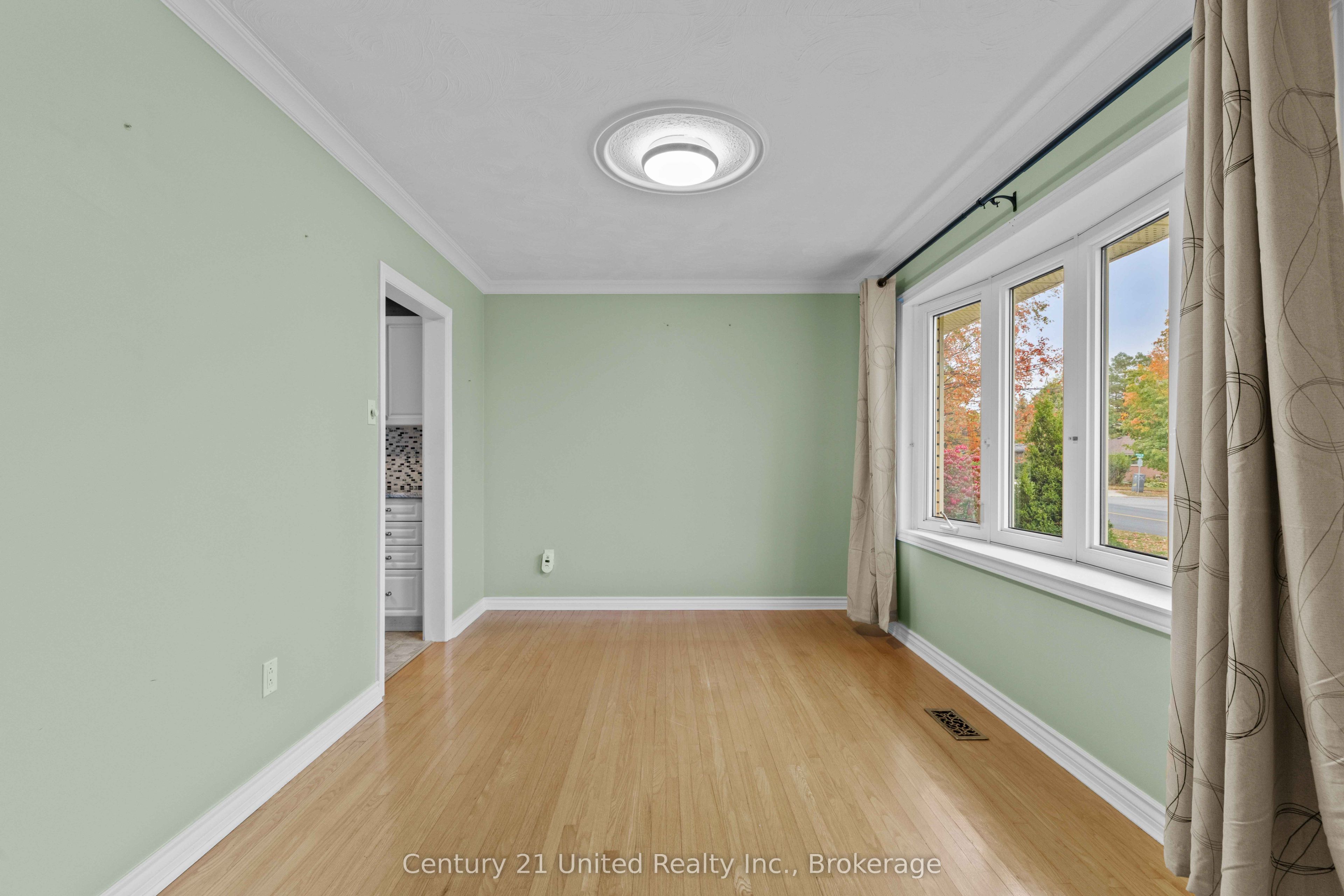 1203 Royal Drive Property Photo 13