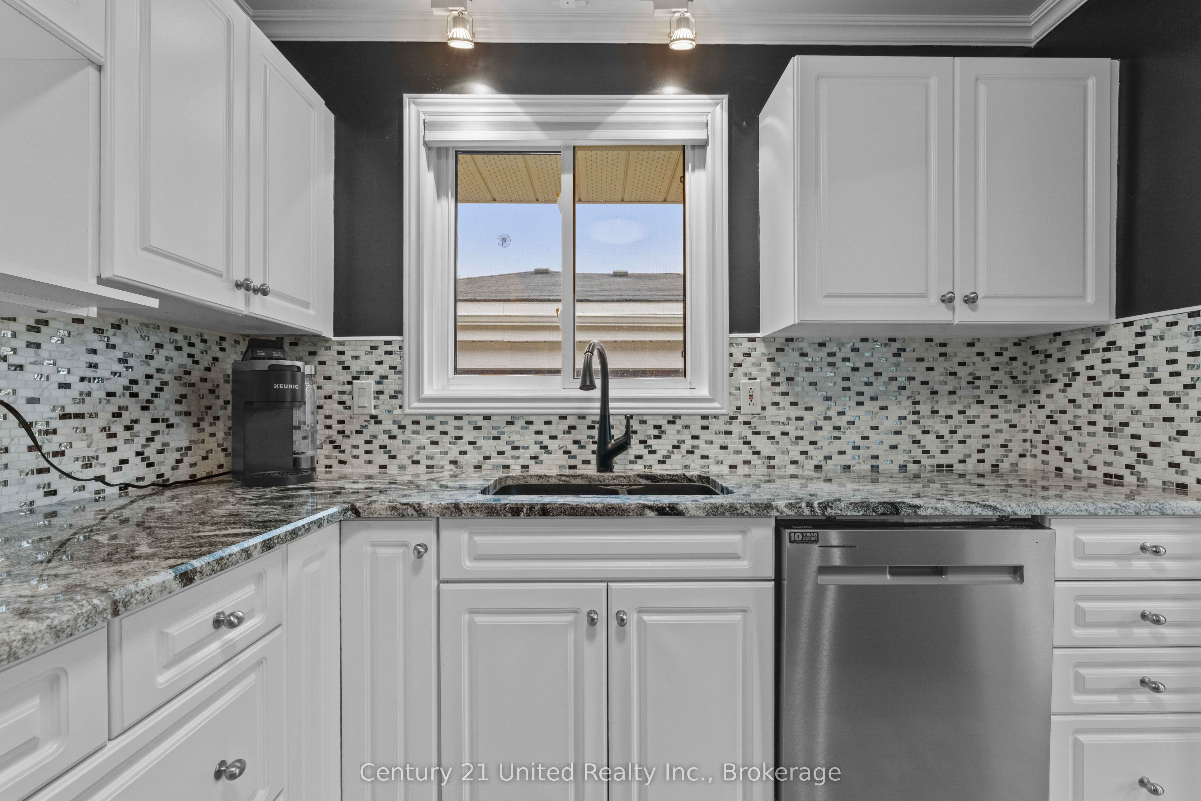 1203 Royal Drive Property Photo 16