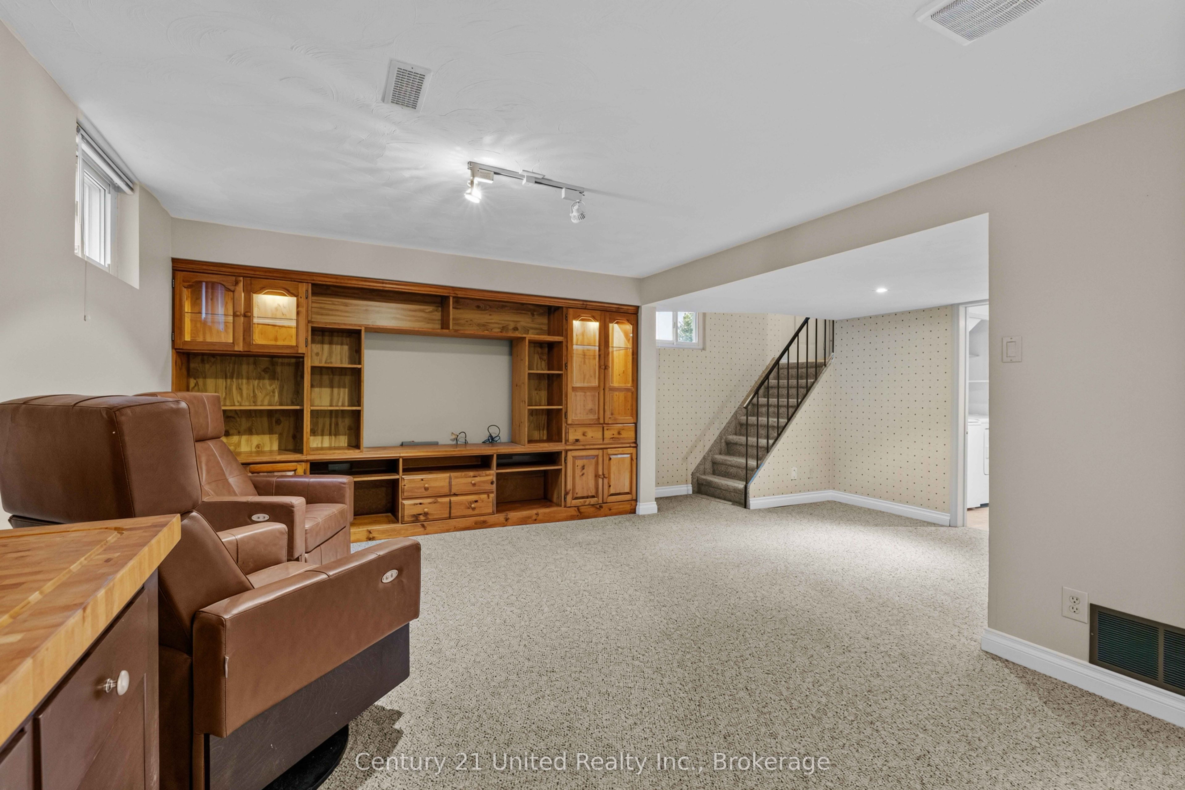 1203 Royal Drive Property Photo 31