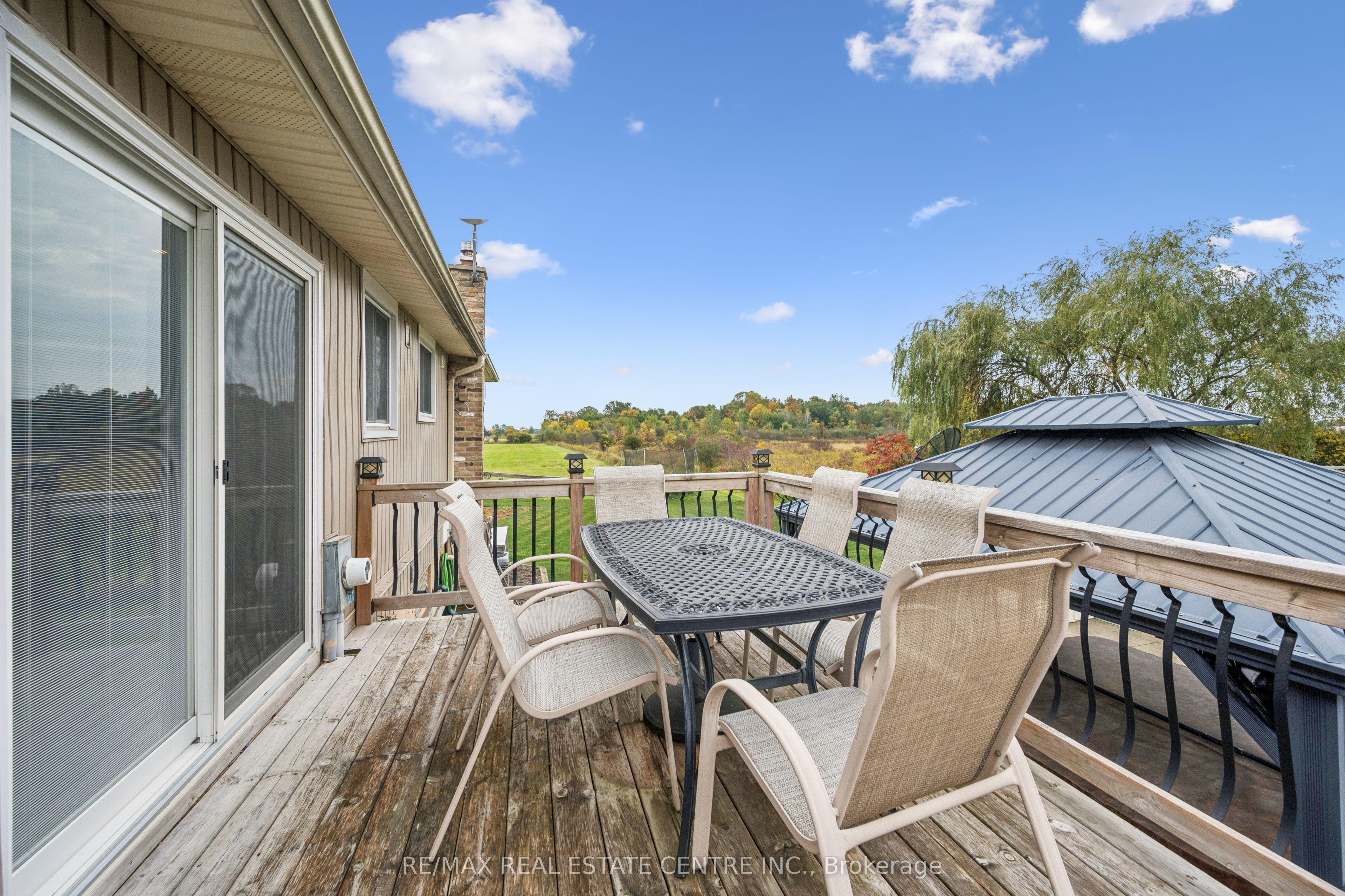 1211 Old 8 Highway Property Photo 36