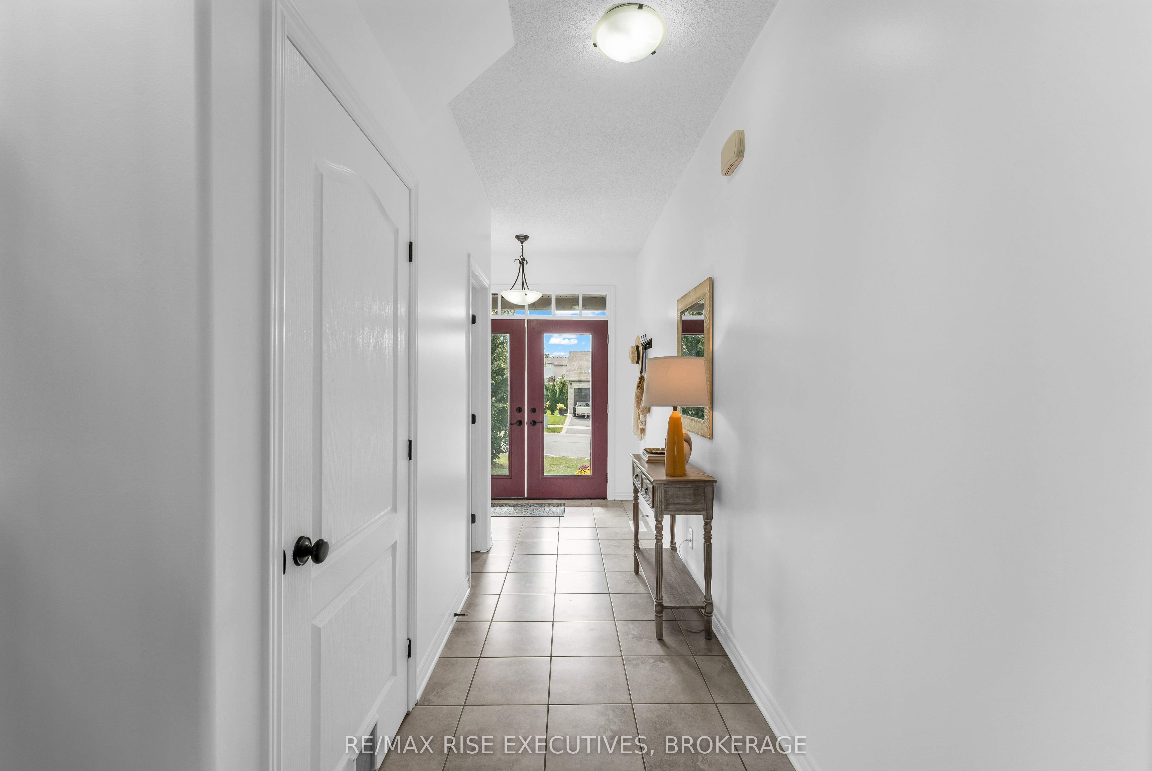 1704 Reginald Bart Drive Property Photo 2
