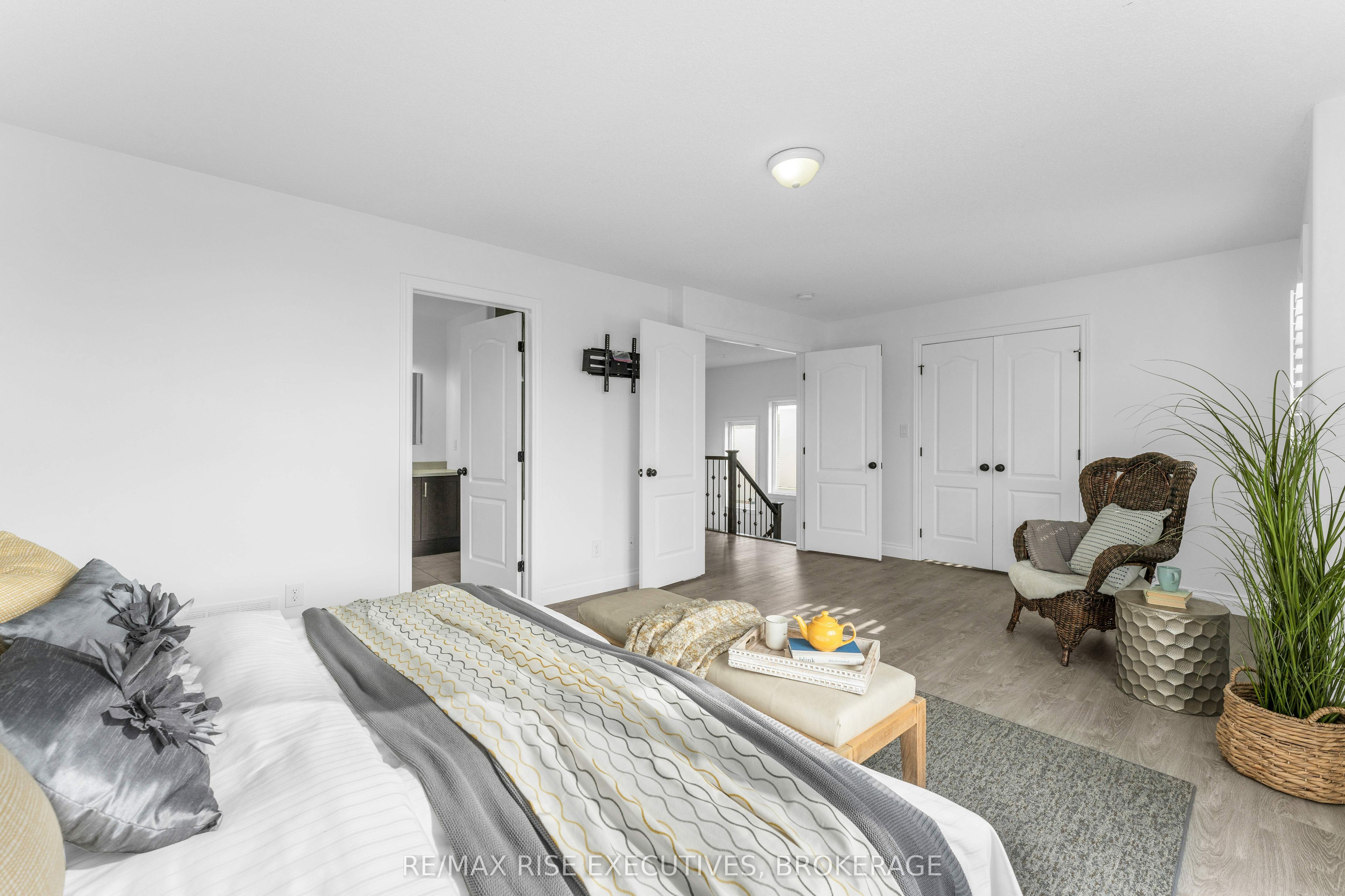 1704 Reginald Bart Drive Property Photo 21