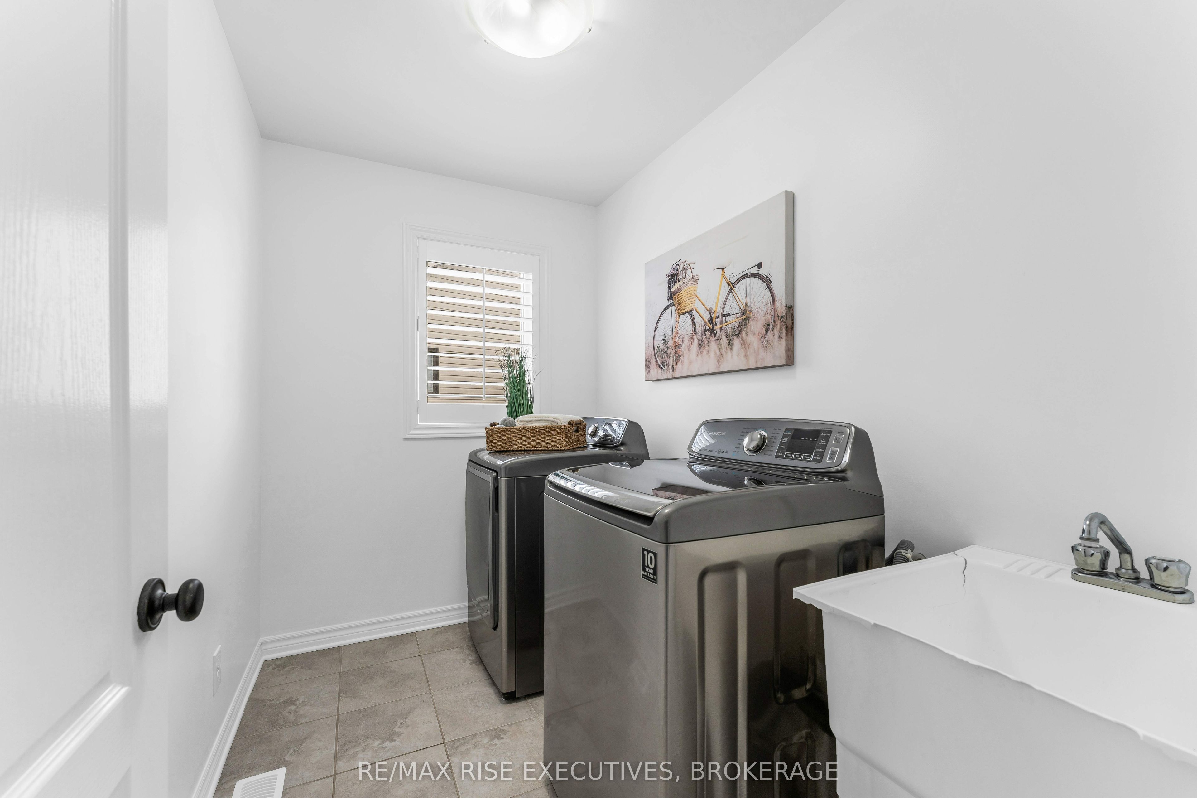 1704 Reginald Bart Drive Property Photo 32