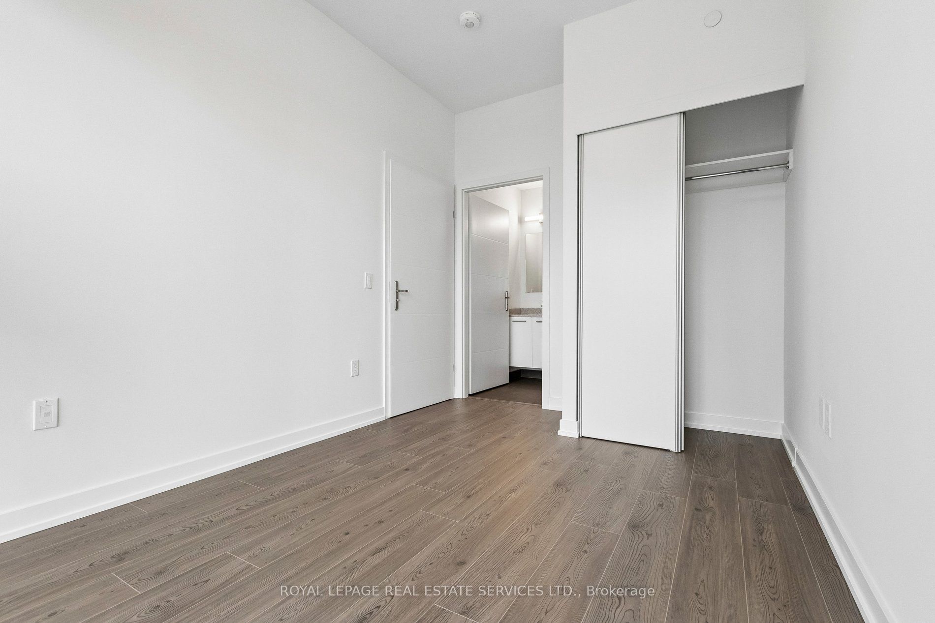30 Francis Street S 909 Property Photo 24
