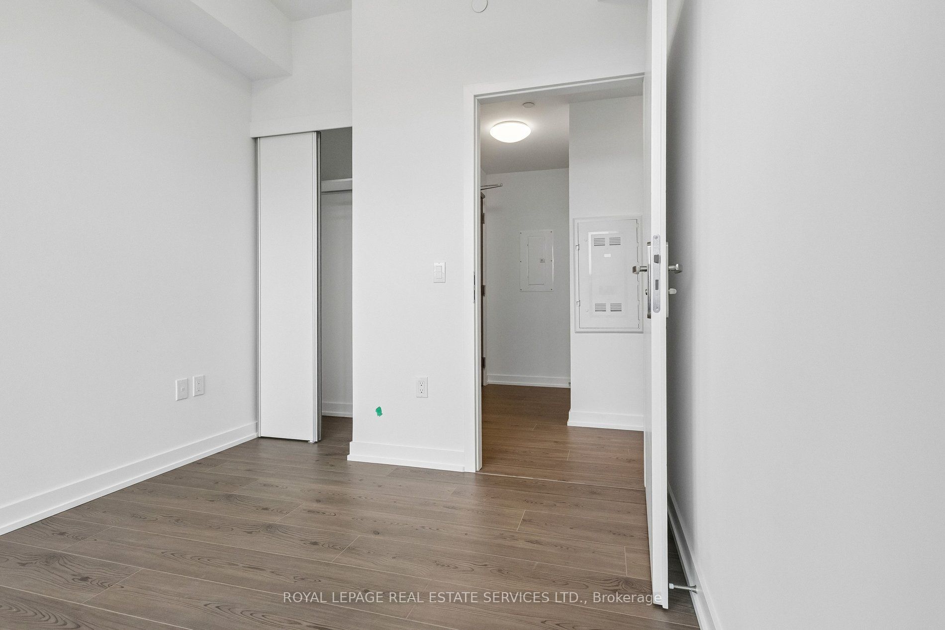 30 Francis Street S 909 Property Photo 27