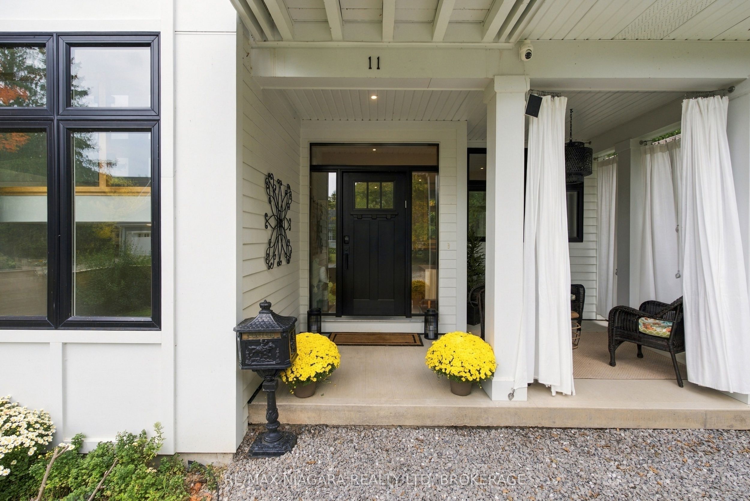 11 Wilberforce Avenue Property Photo 6