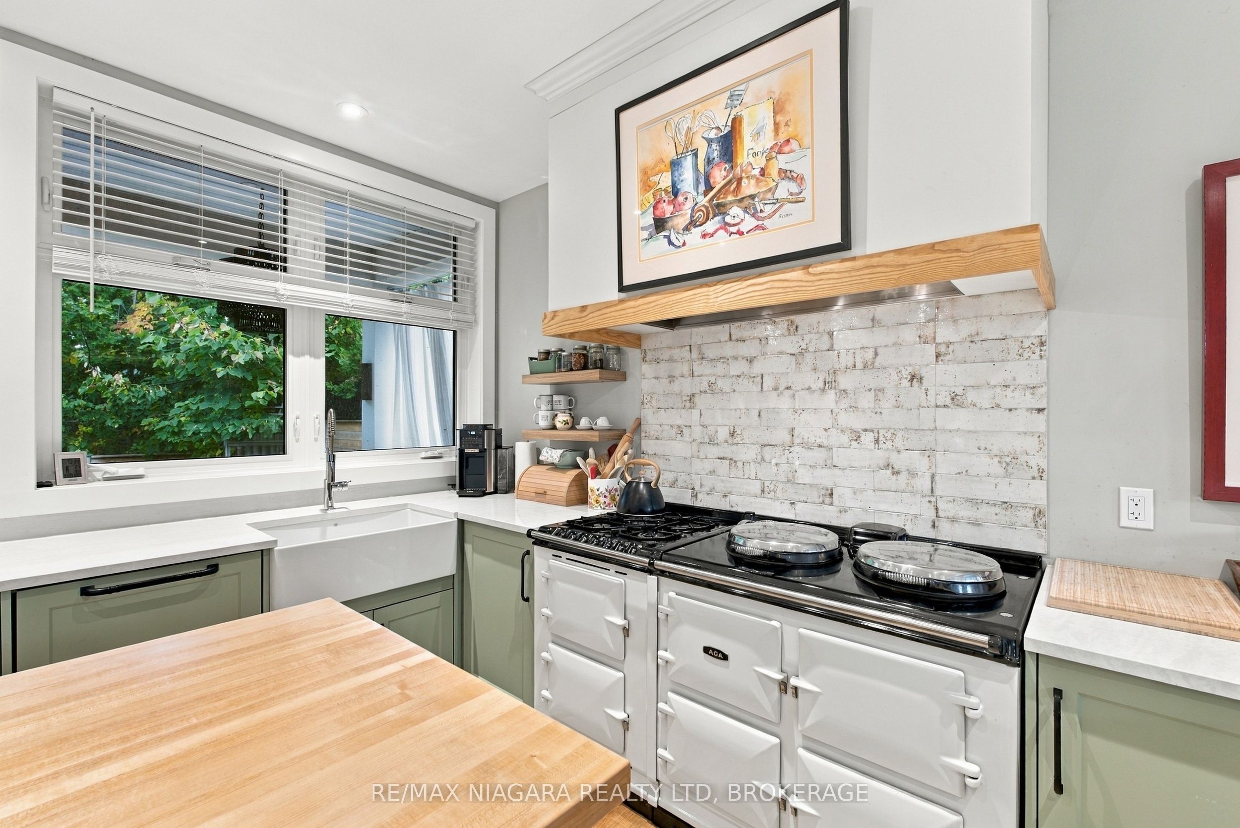 11 Wilberforce Avenue Property Photo 12
