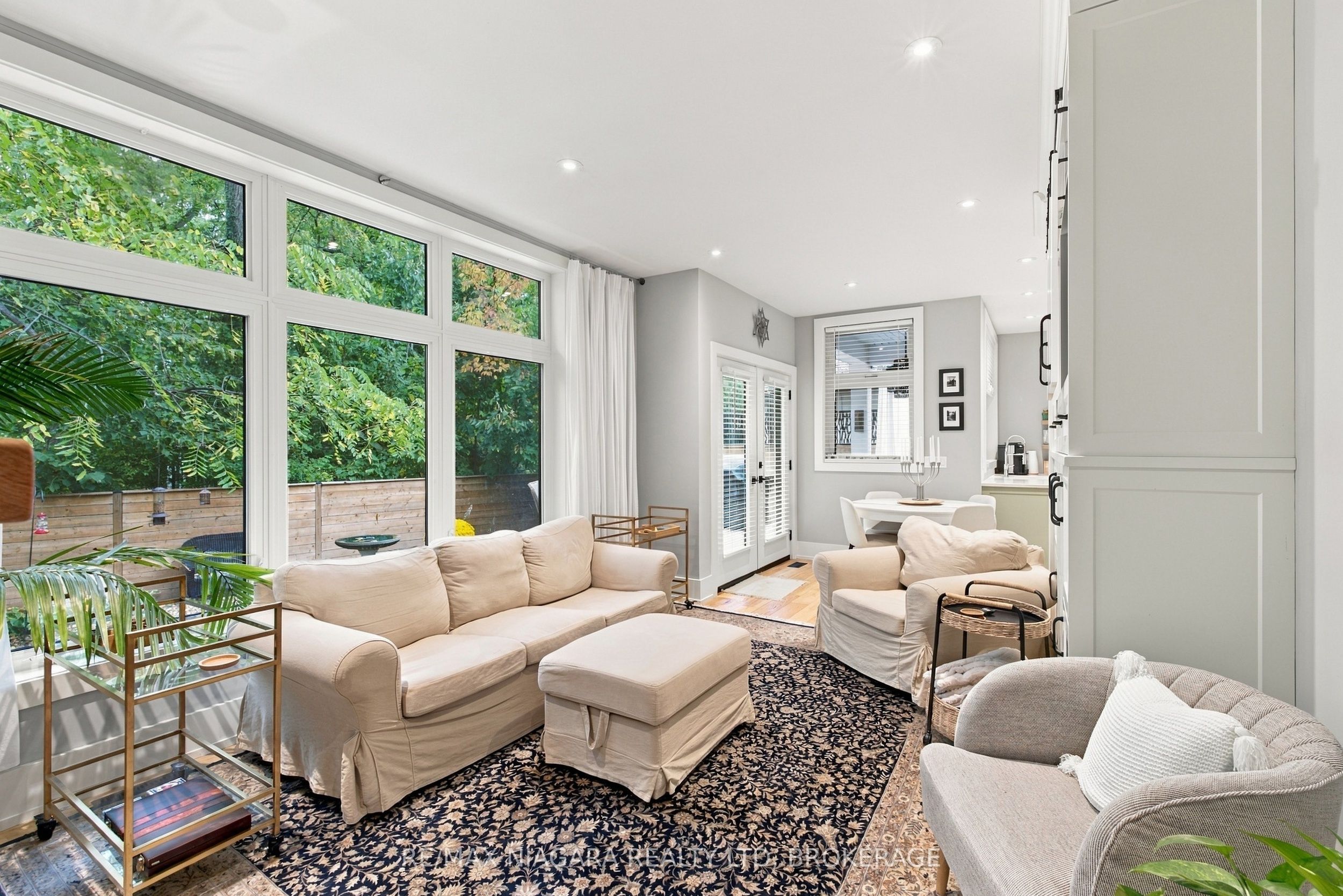 11 Wilberforce Avenue Property Photo 19
