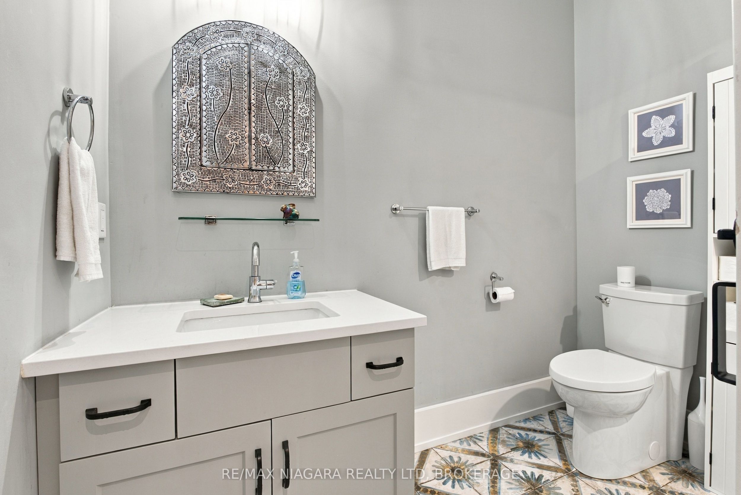 11 Wilberforce Avenue Property Photo 24