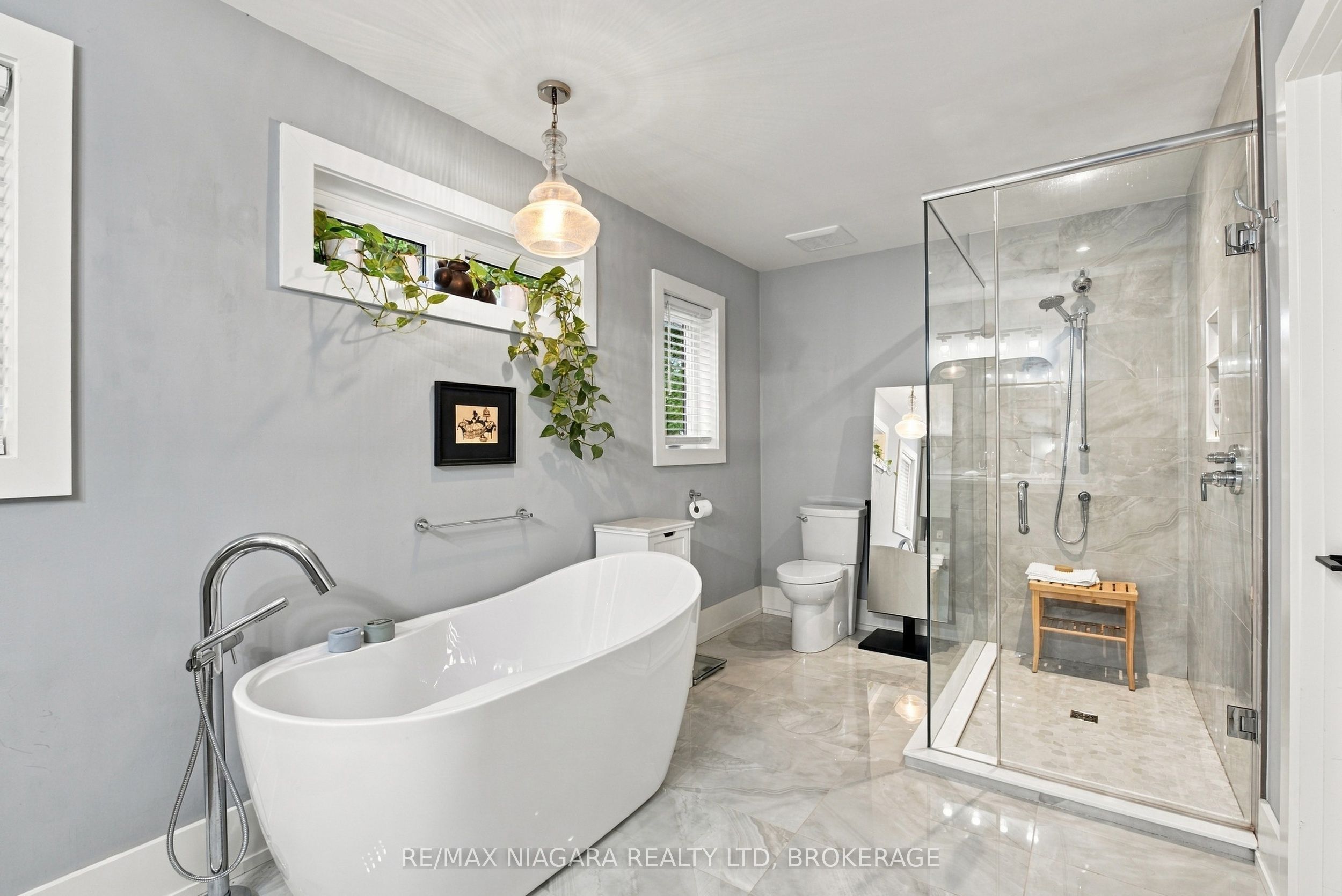 11 Wilberforce Avenue Property Photo 27