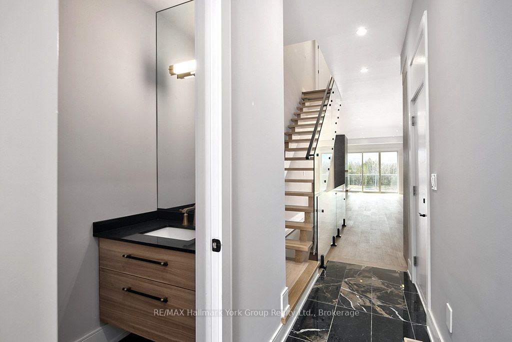 11 Waterview Lane Property Photo 4