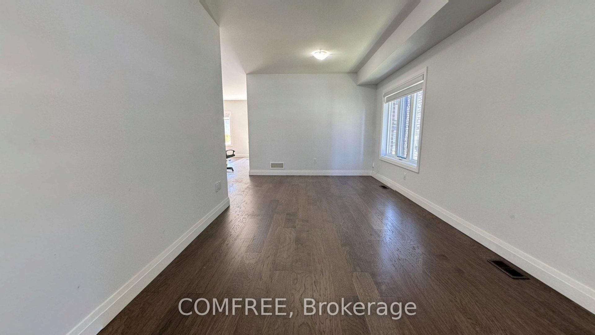 4277 John Ross Court Property Photo 3