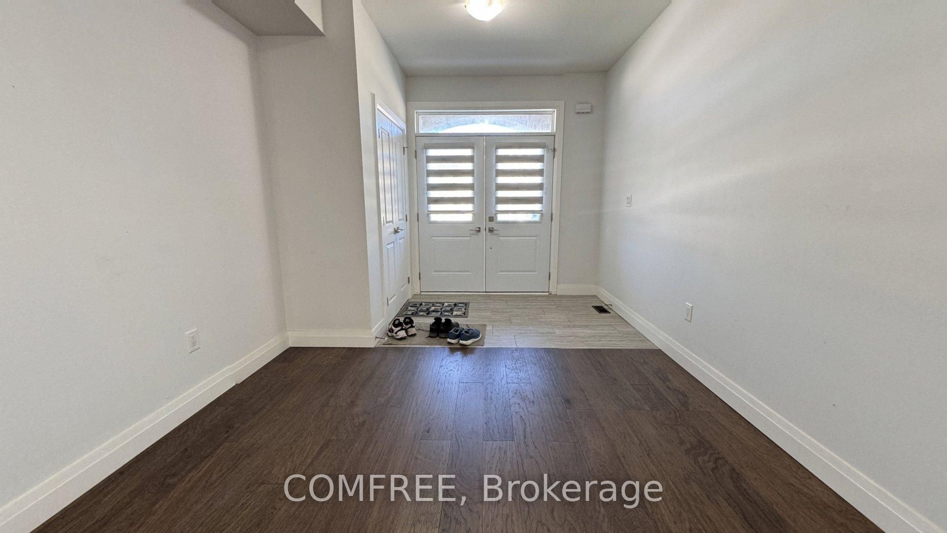 4277 John Ross Court Property Photo 4