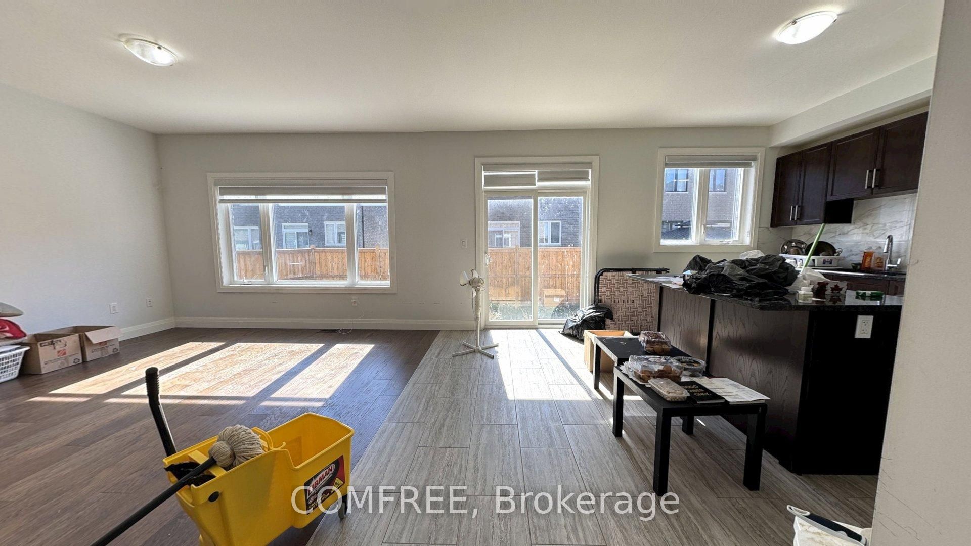 4277 John Ross Court Property Photo 12