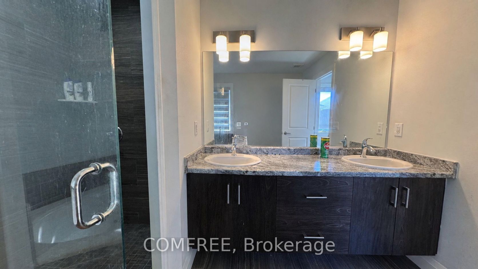 4277 John Ross Court Property Photo 17