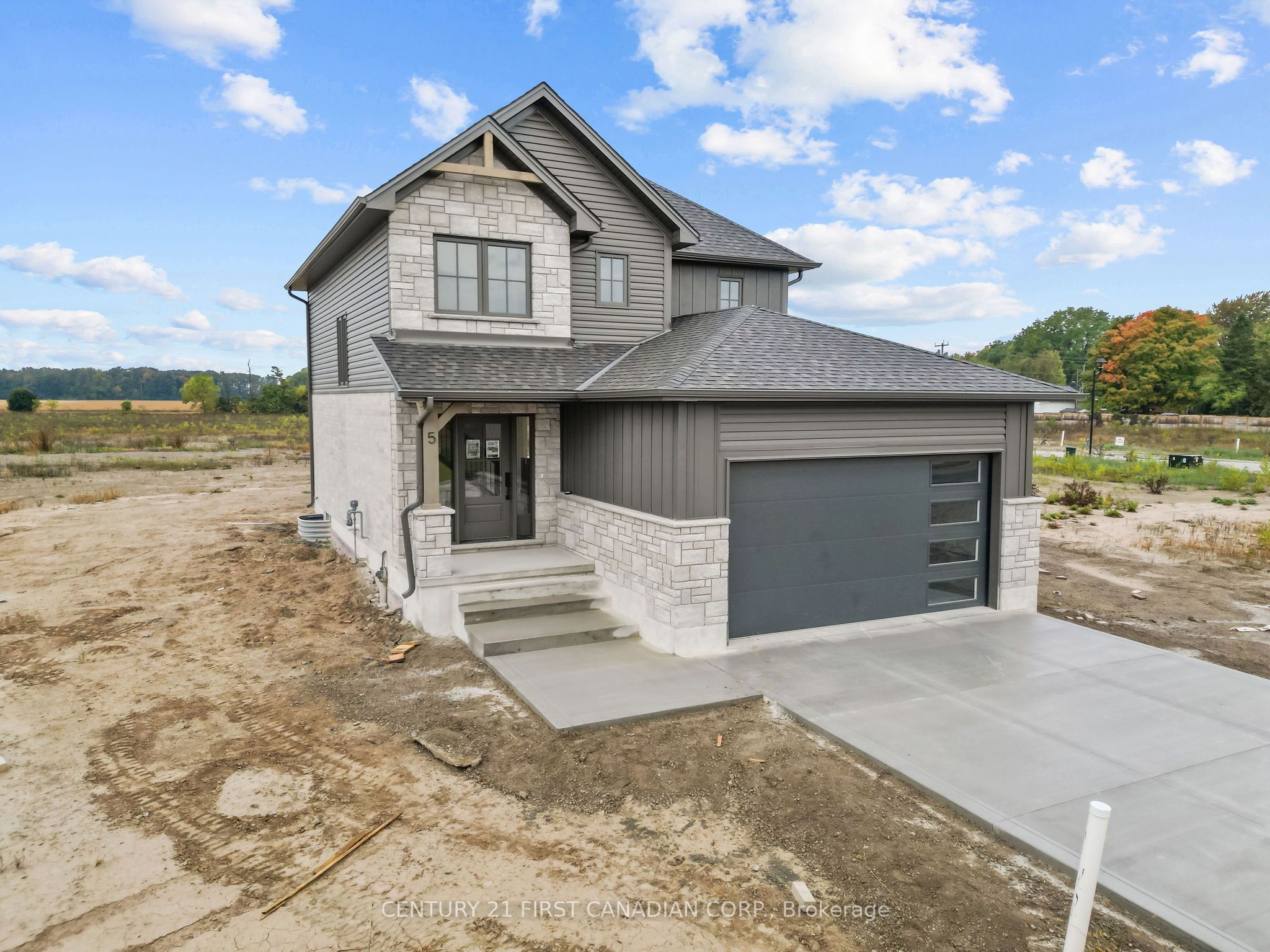 5 Doerr Court Property Photo 1
