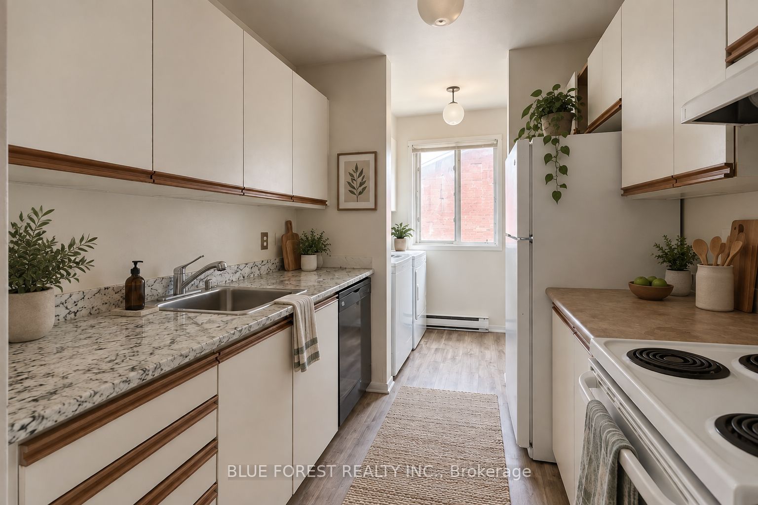 1096 Jalna Boulevard 141 Property Photo 6