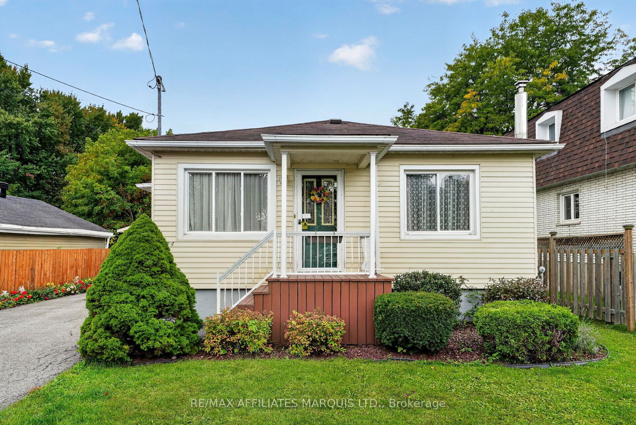 1624 Aubin Avenue Property Photo 1