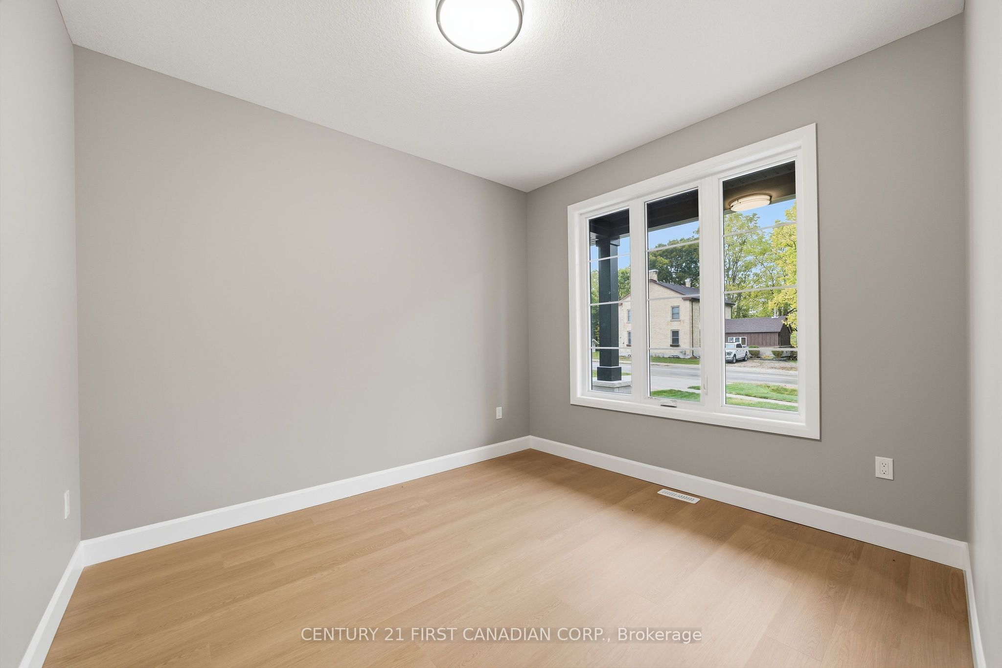 78 Queen Street Property Photo 9