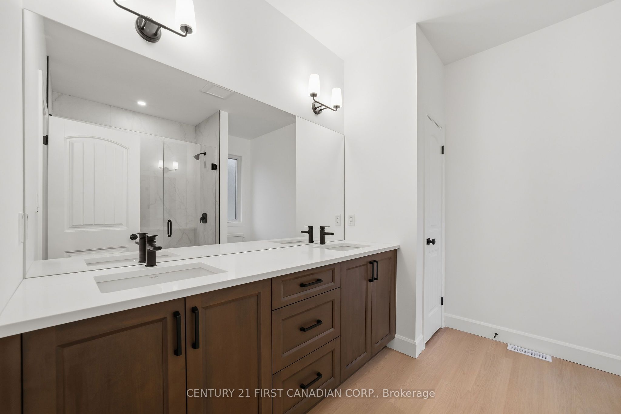 78 Queen Street Property Photo 24