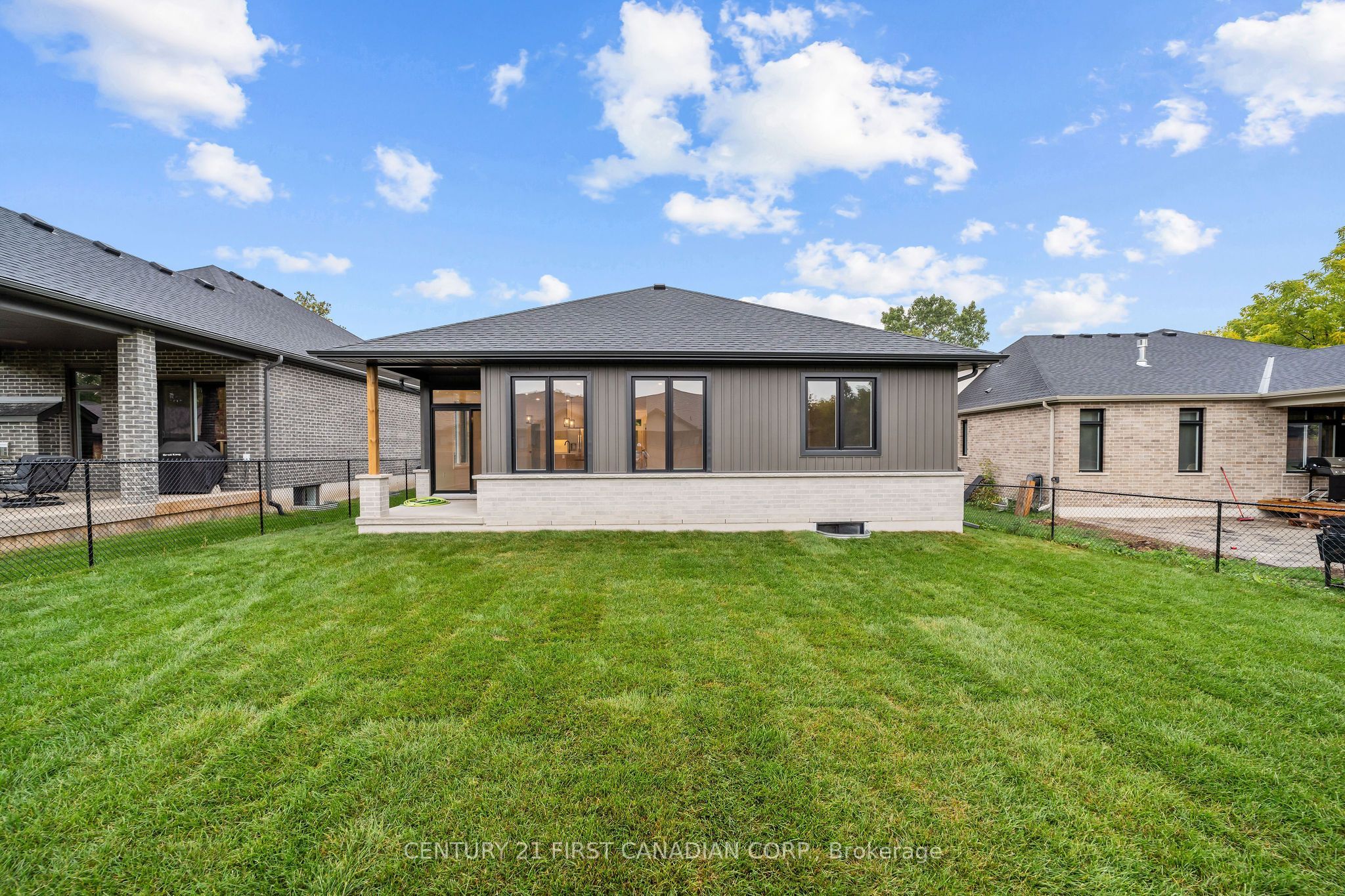 78 Queen Street Property Photo 30