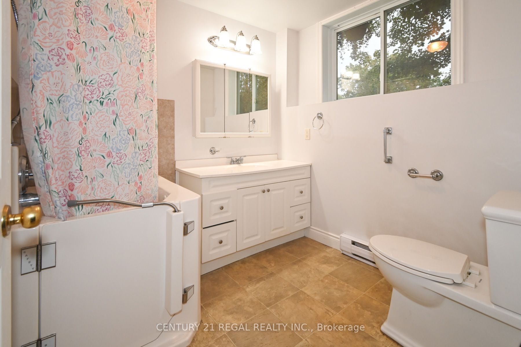 65 Cameron Street Property Photo 42