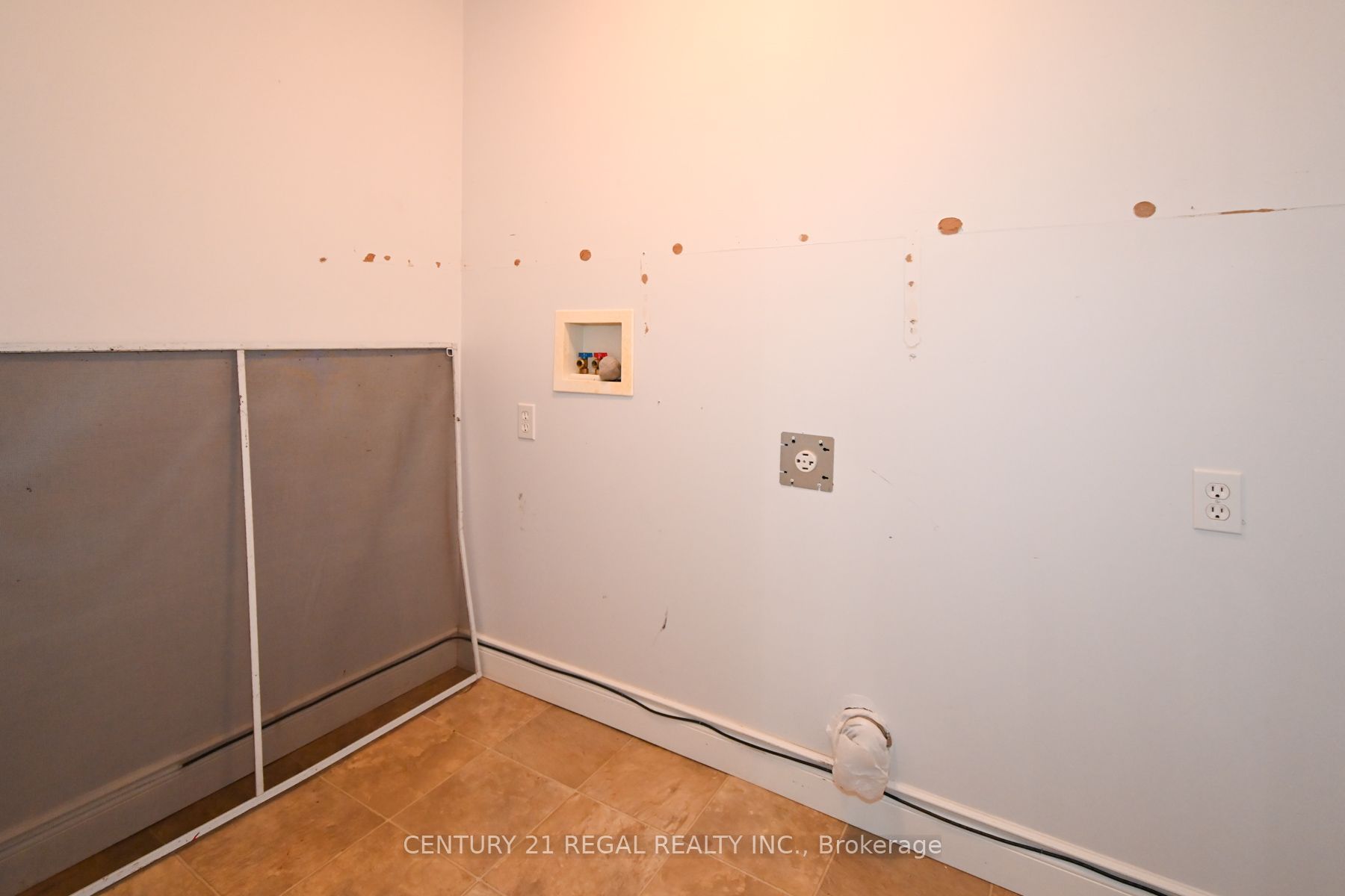 65 Cameron Street Property Photo 43