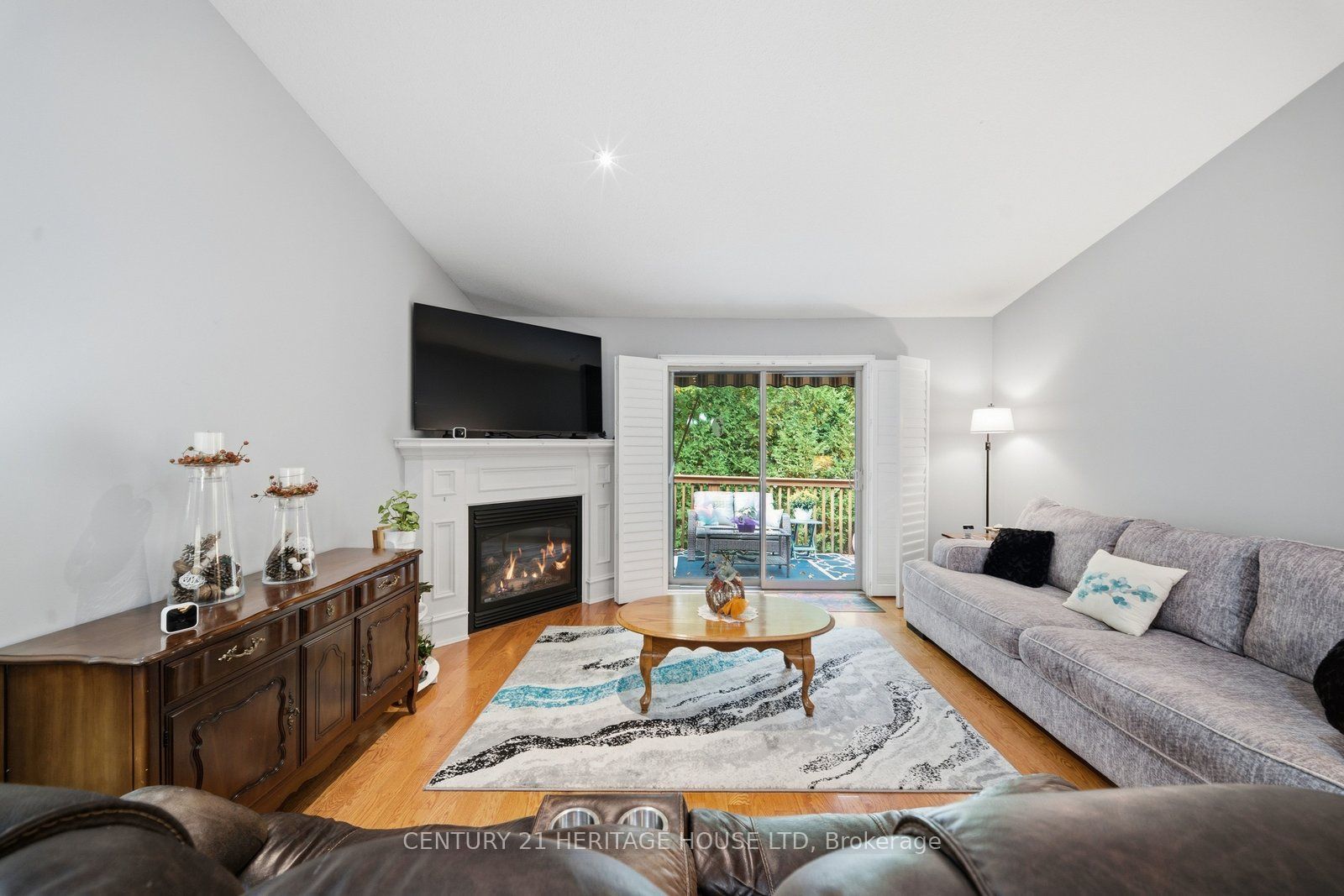 633 Park Road N 8 Property Photo 12