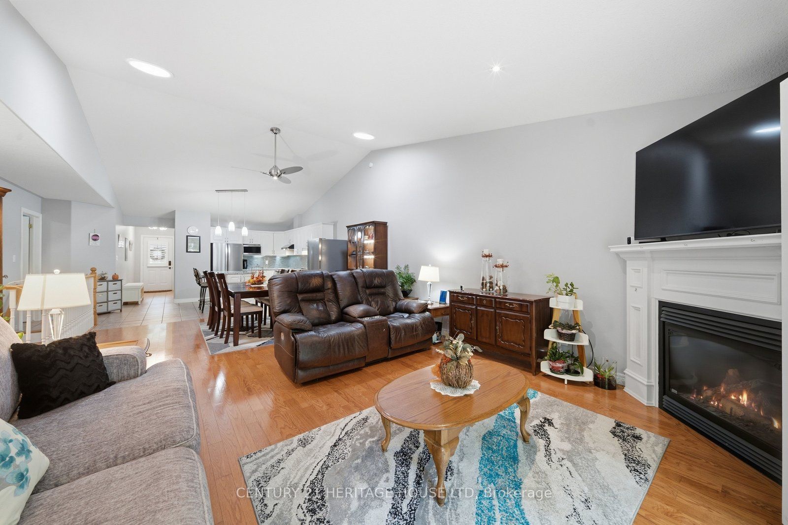 633 Park Road N 8 Property Photo 13