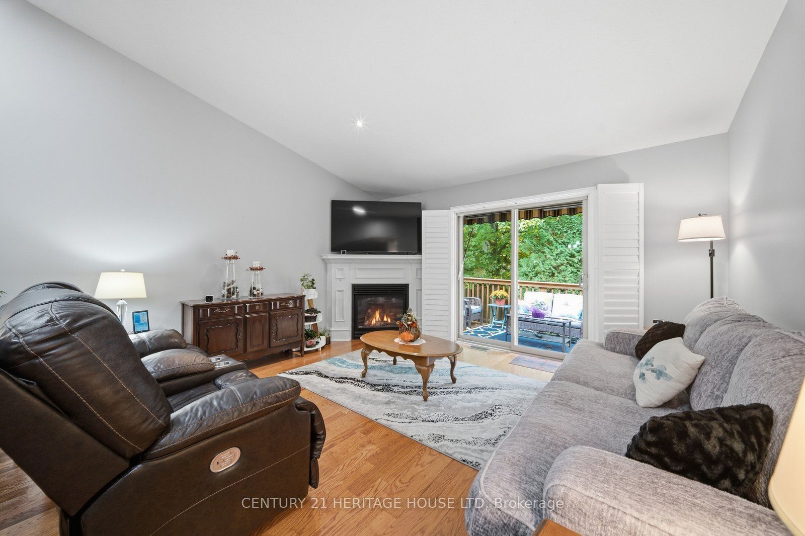 633 Park Road N 8 Property Photo 36
