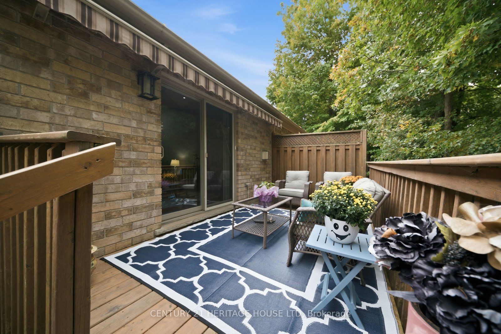 633 Park Road N 8 Property Photo 48